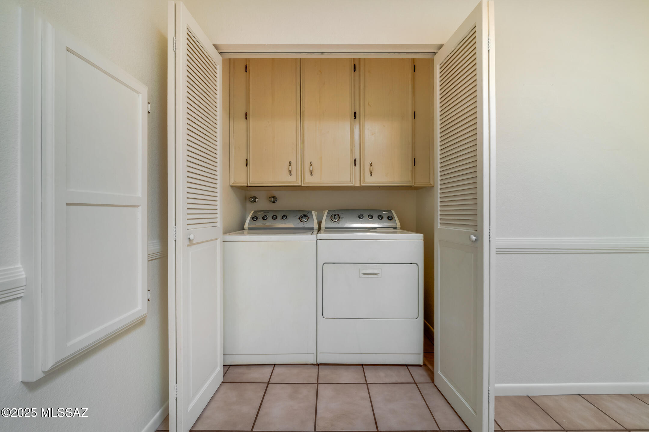 6640 E River Hills Place