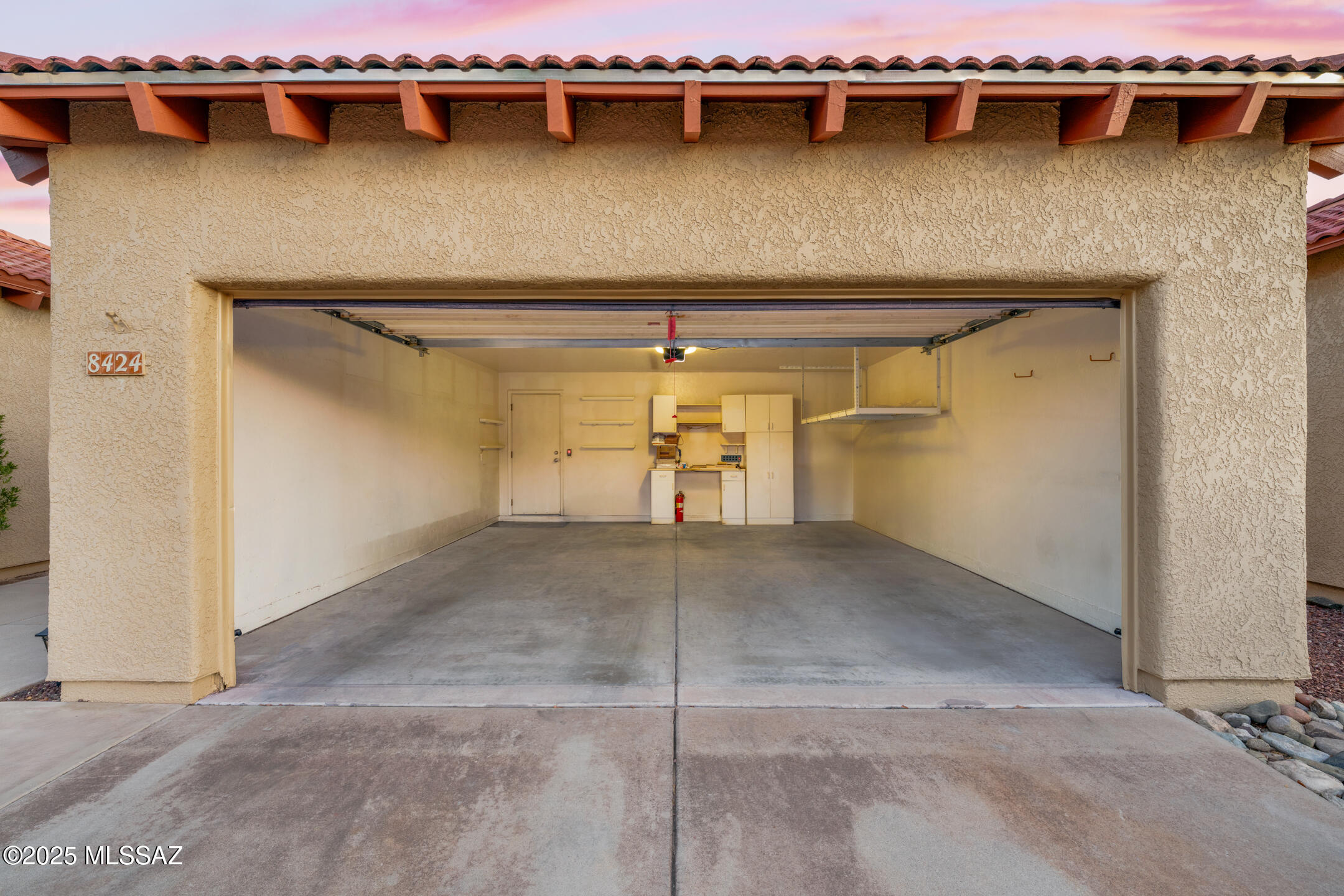 8424 E Corinthian Drive