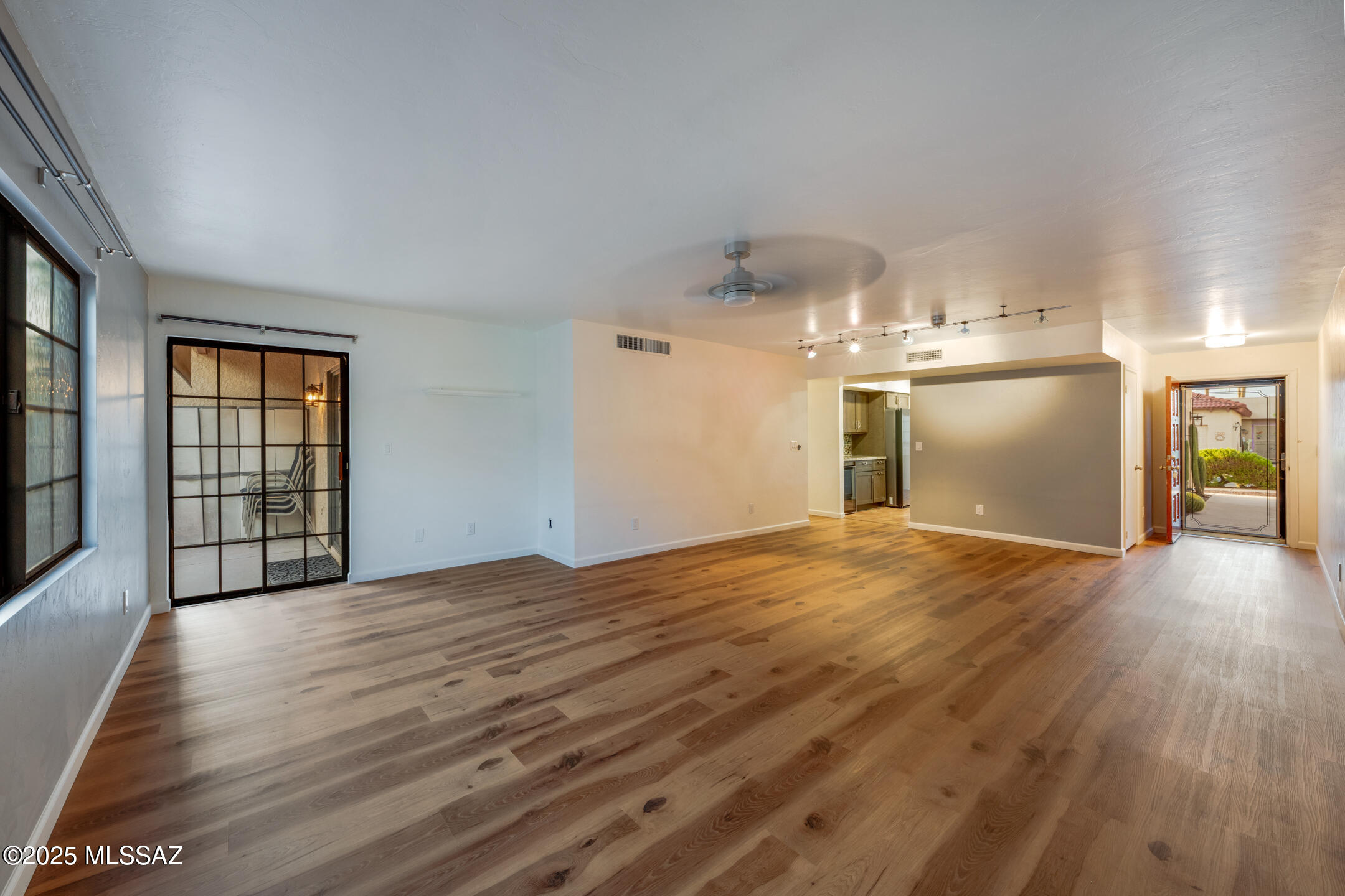 8424 E Corinthian Drive