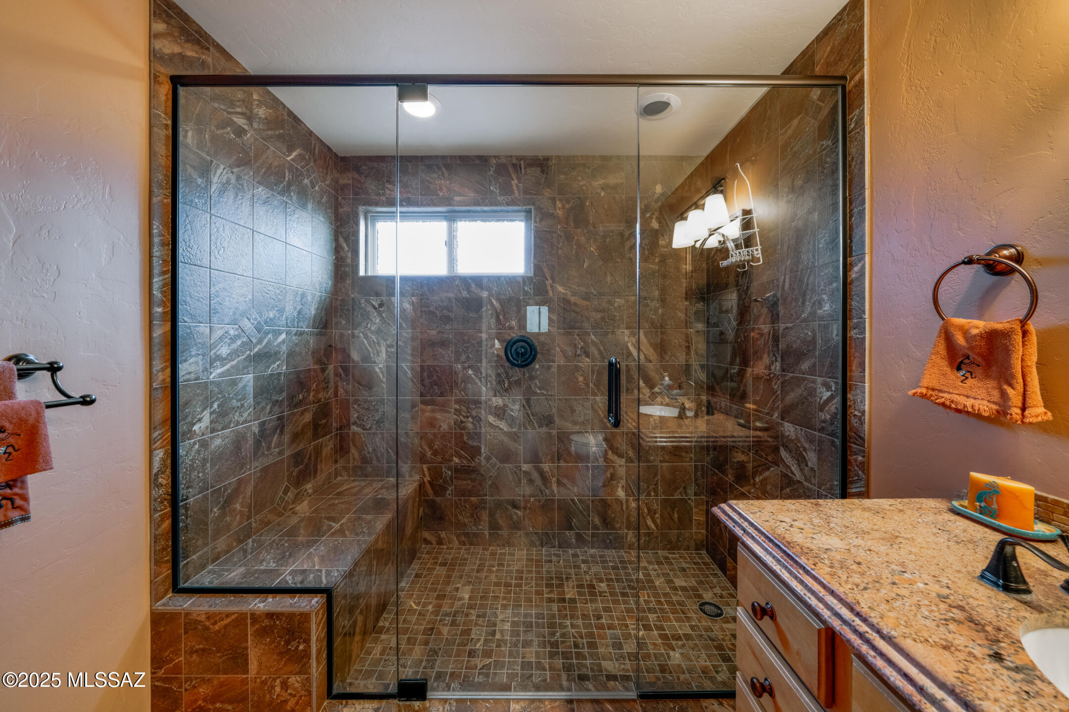 2201 S Lone Star Place