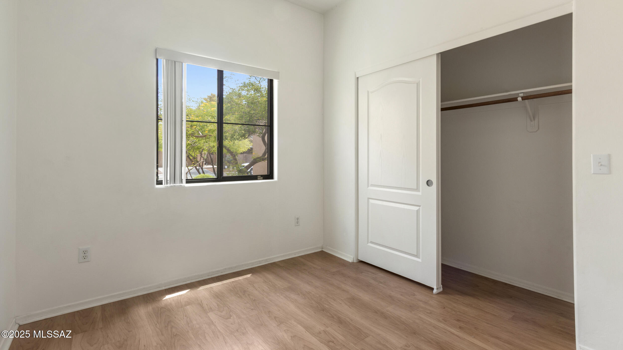4134 N Fortune Loop