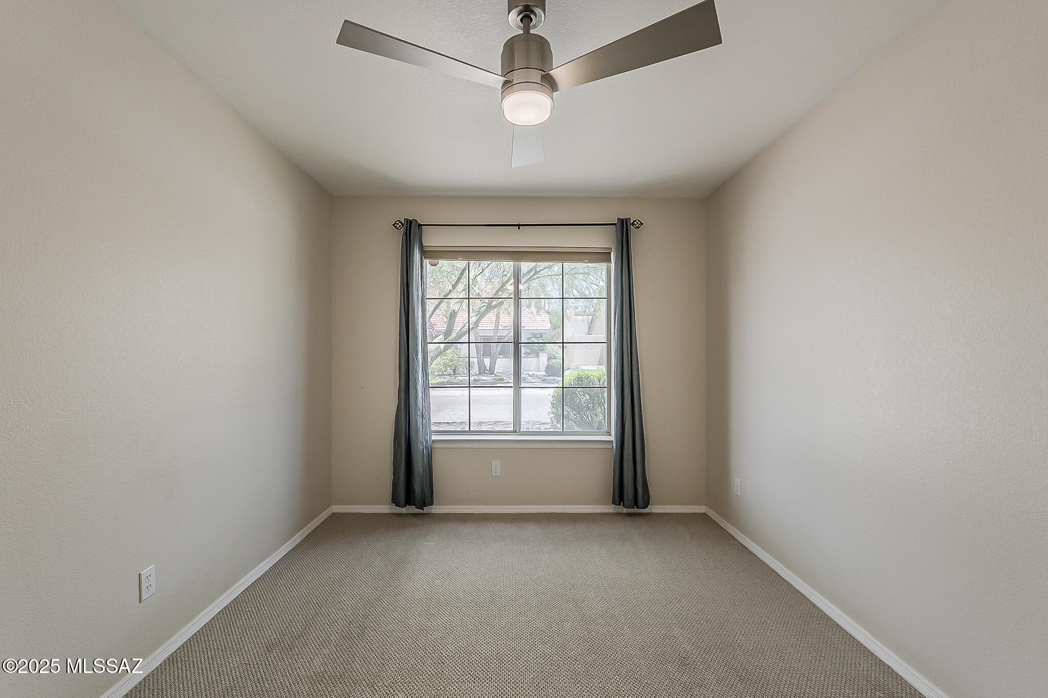 500 S Chalet Avenue