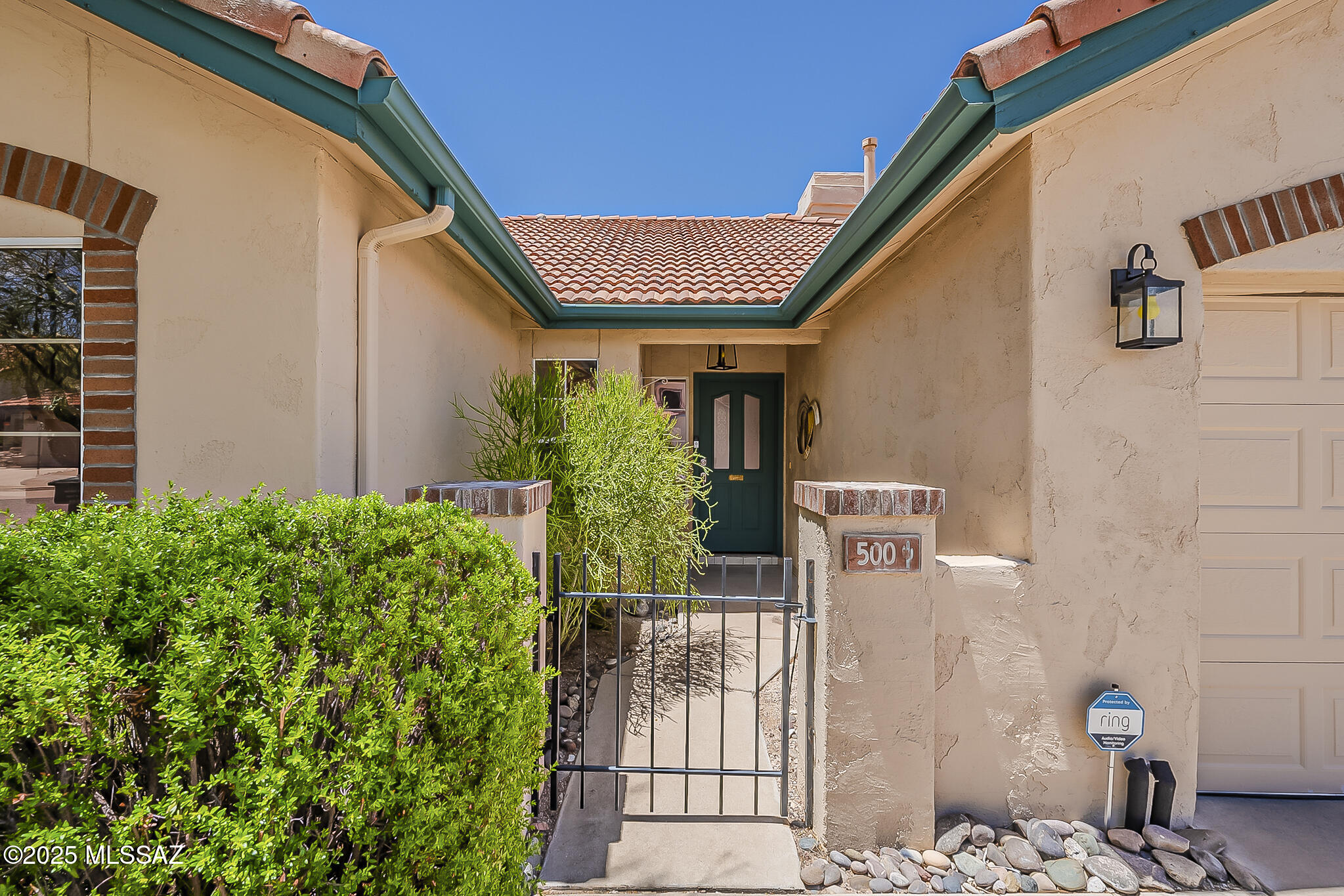 500 S Chalet Avenue