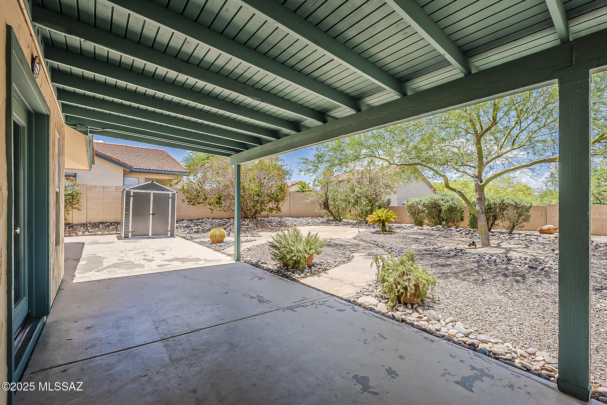 500 S Chalet Avenue
