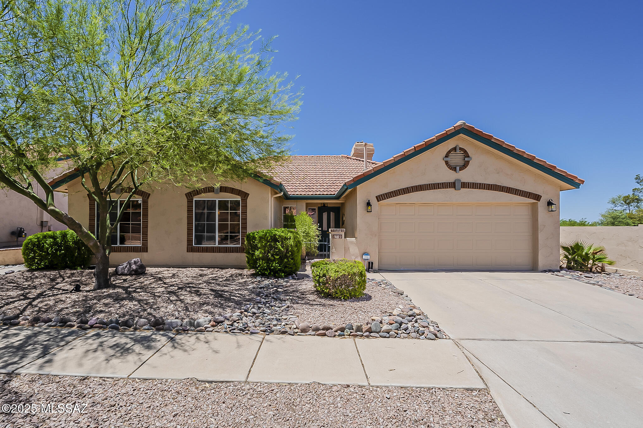500 S Chalet Avenue