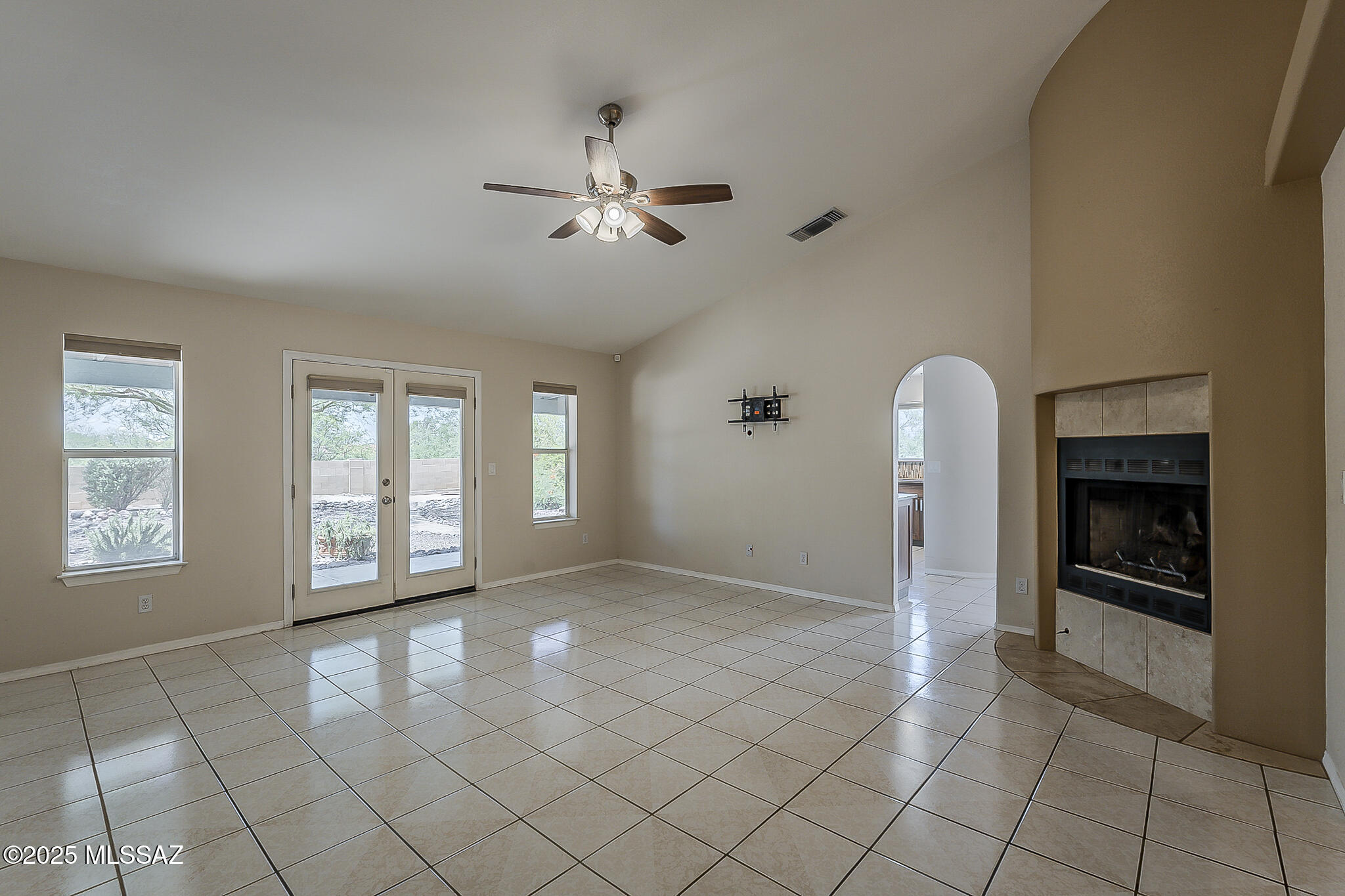 500 S Chalet Avenue