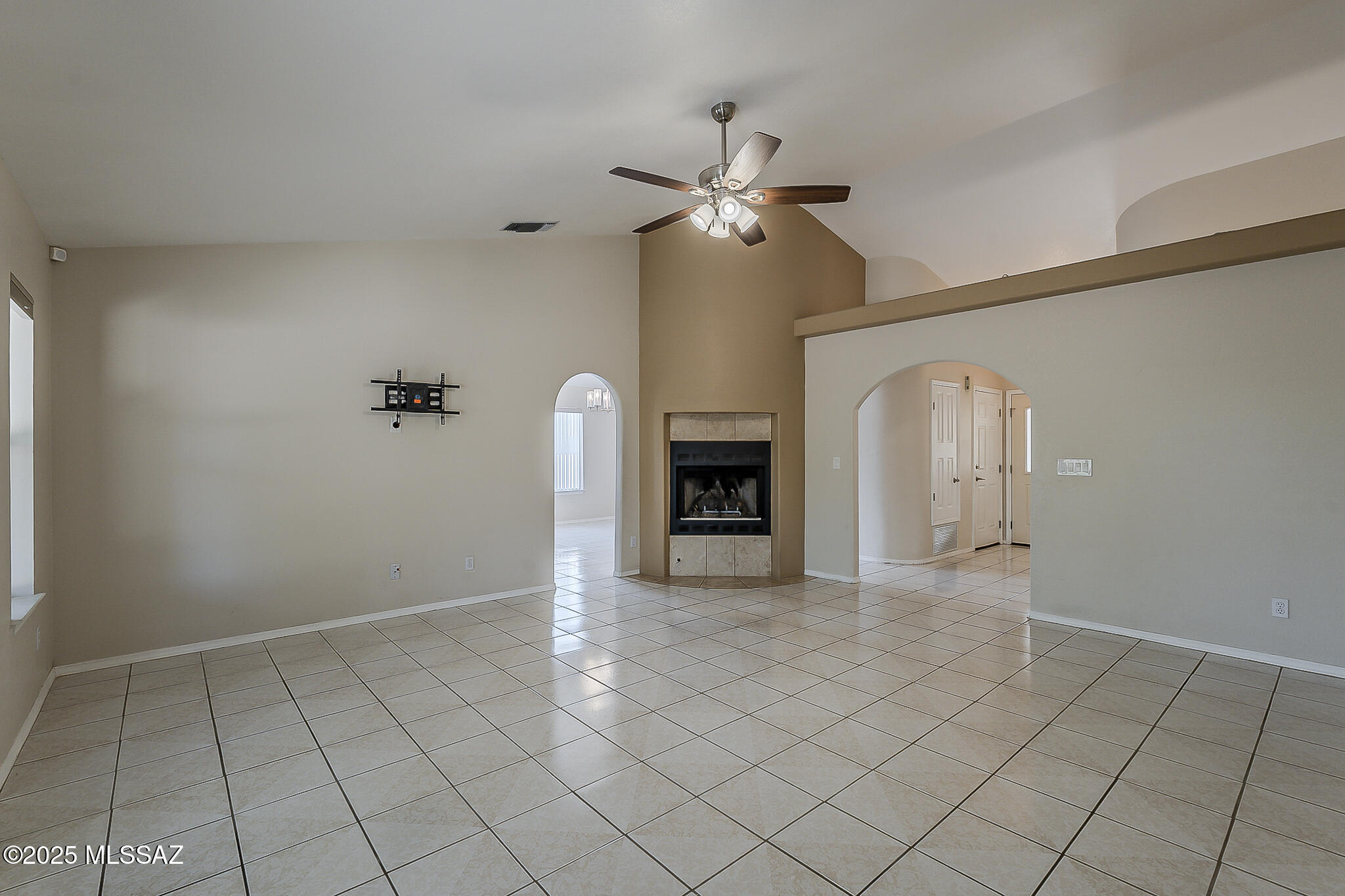 500 S Chalet Avenue