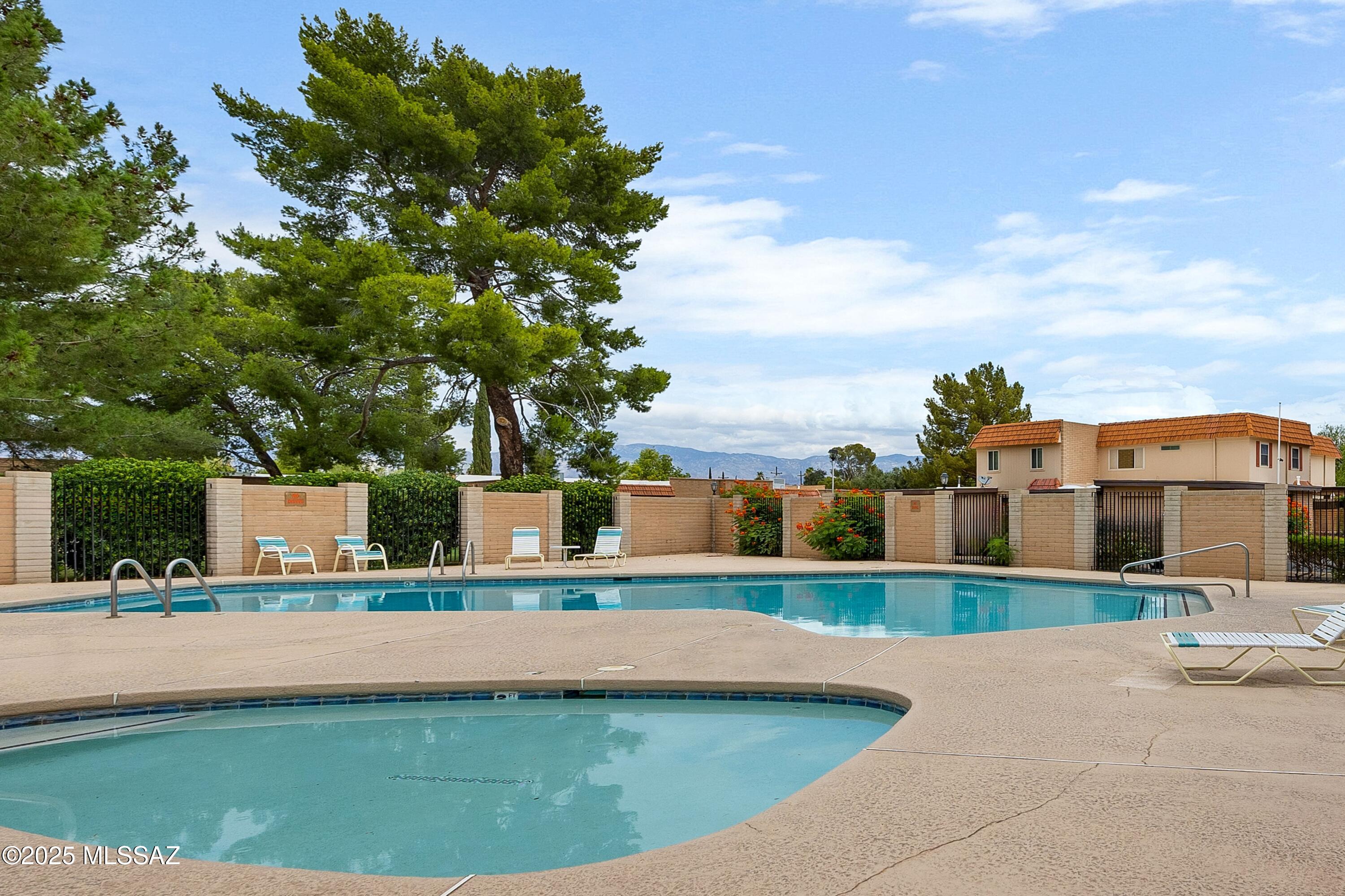 2020 S Quail Hollow Drive