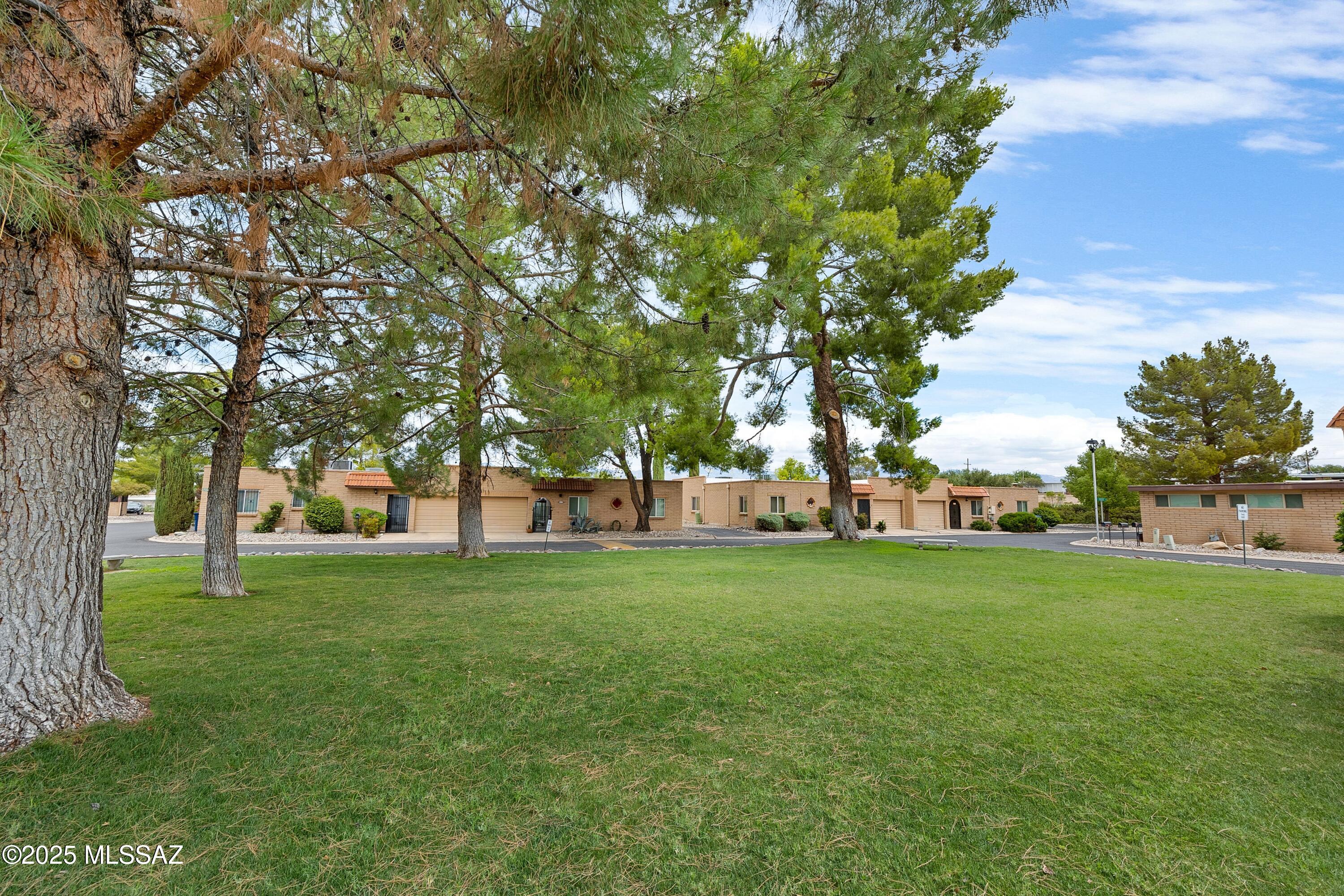 2020 S Quail Hollow Drive