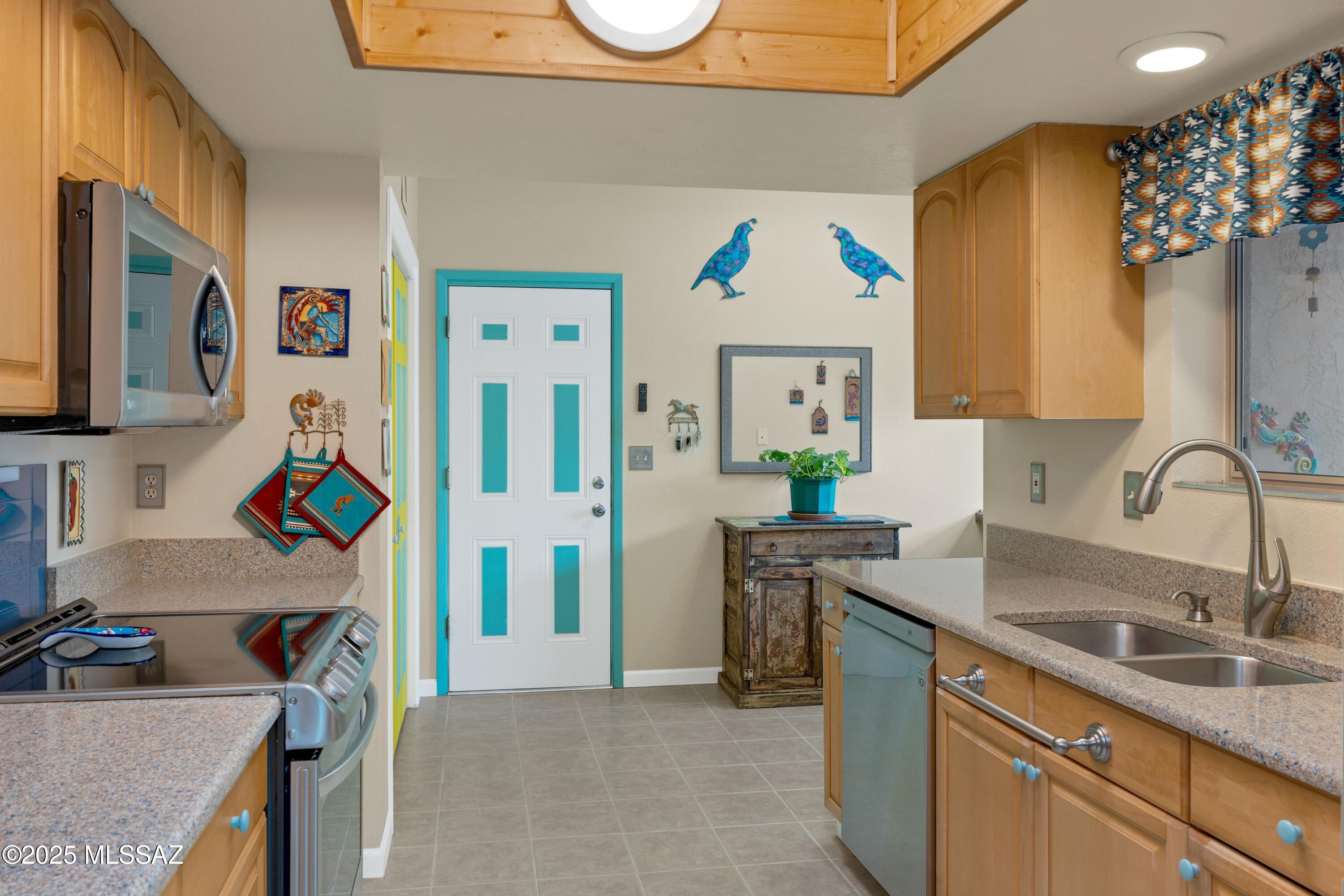 2020 S Quail Hollow Drive