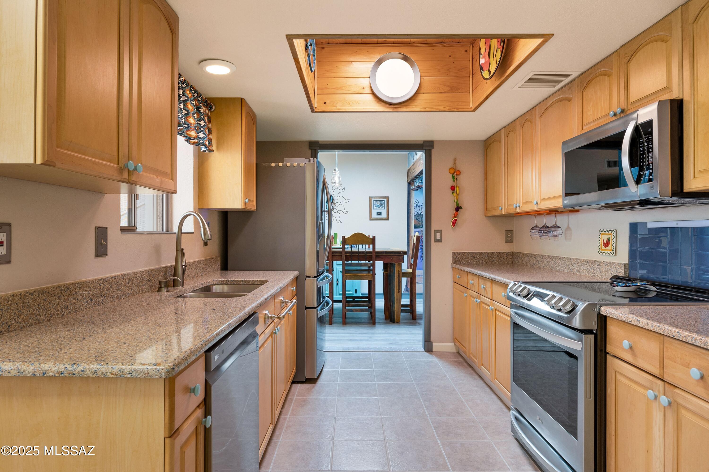 2020 S Quail Hollow Drive