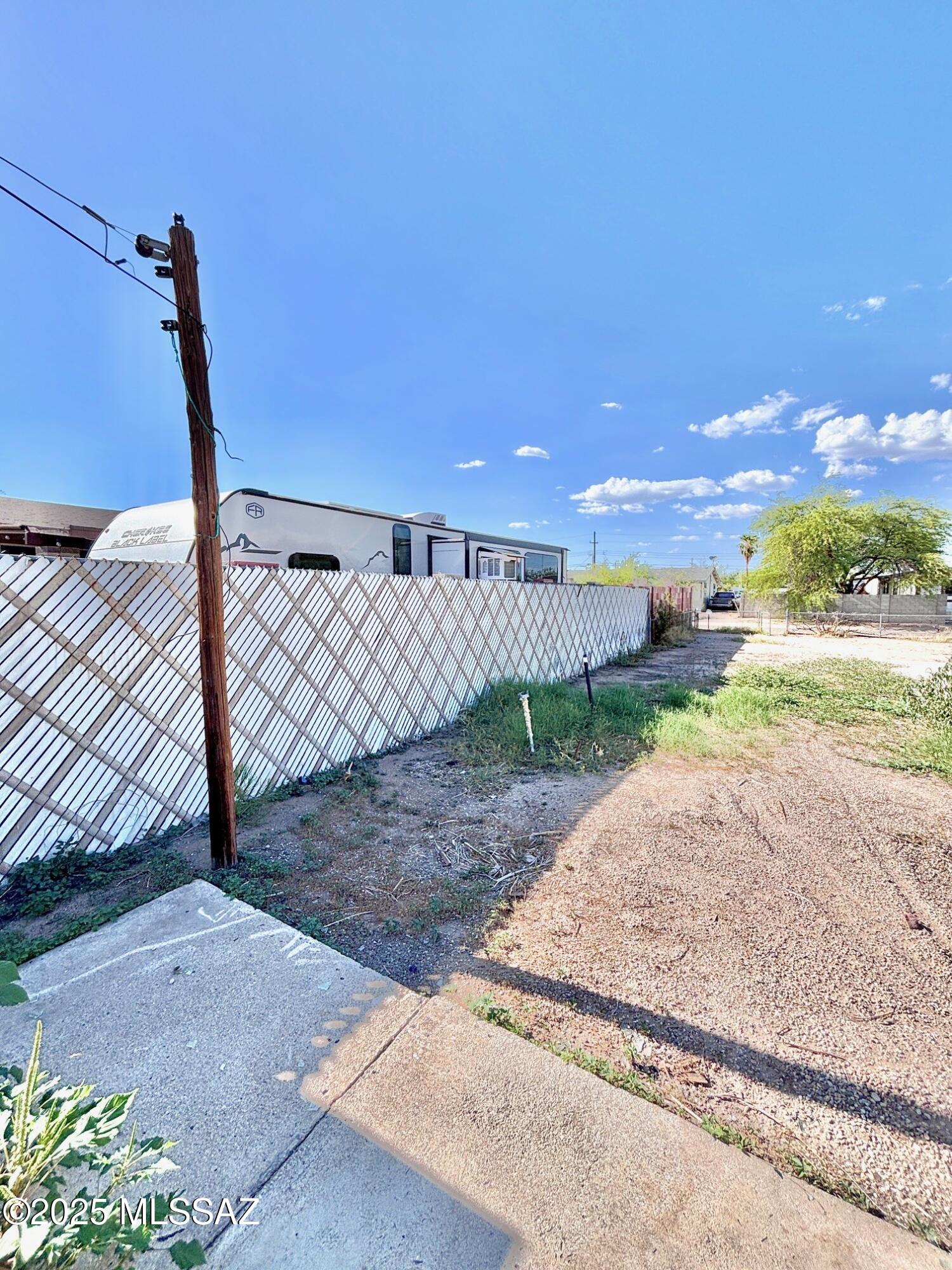 2753 W Palmyra Street Unit: 53