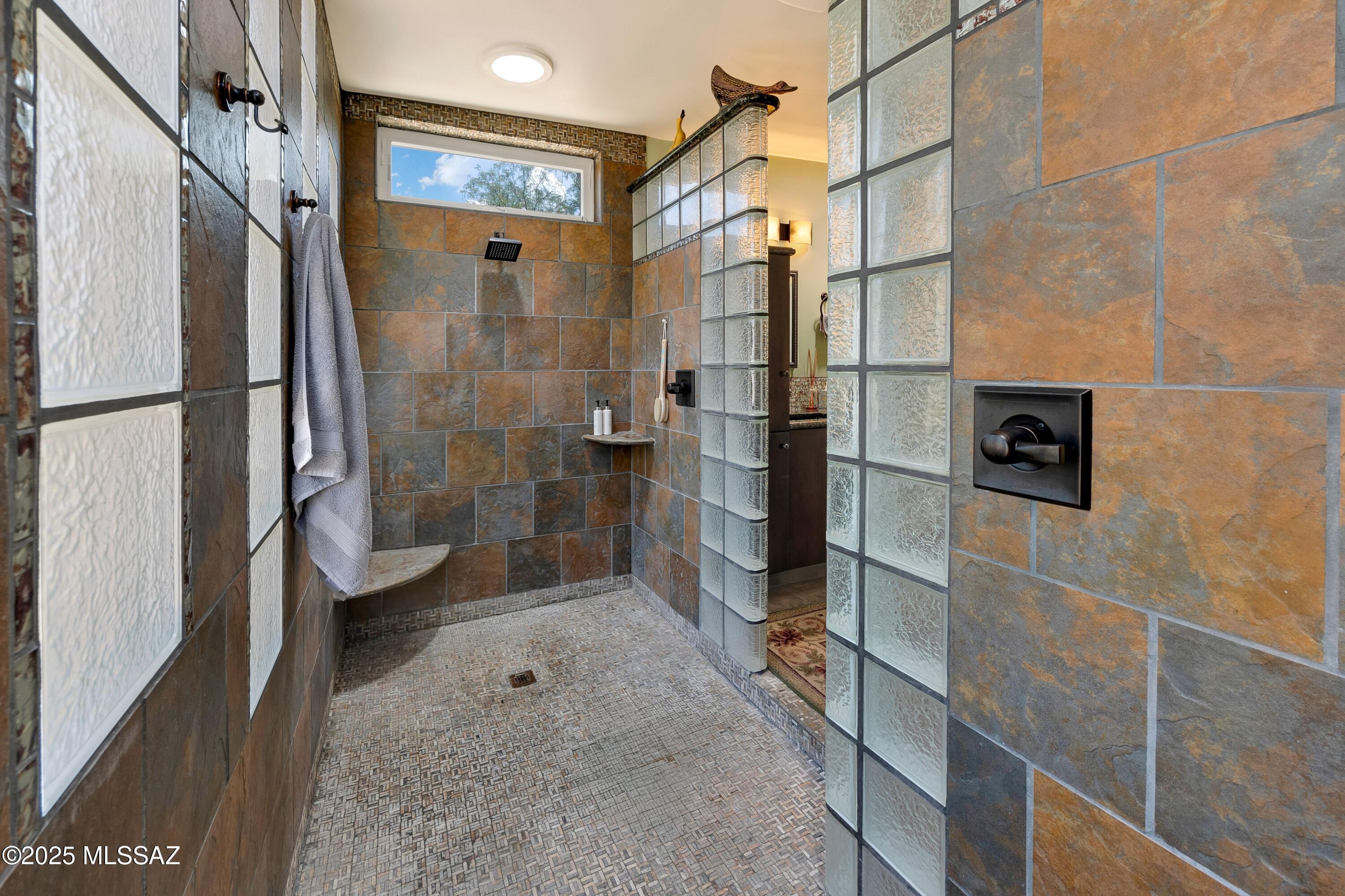 12017 E Claim Jumper Square