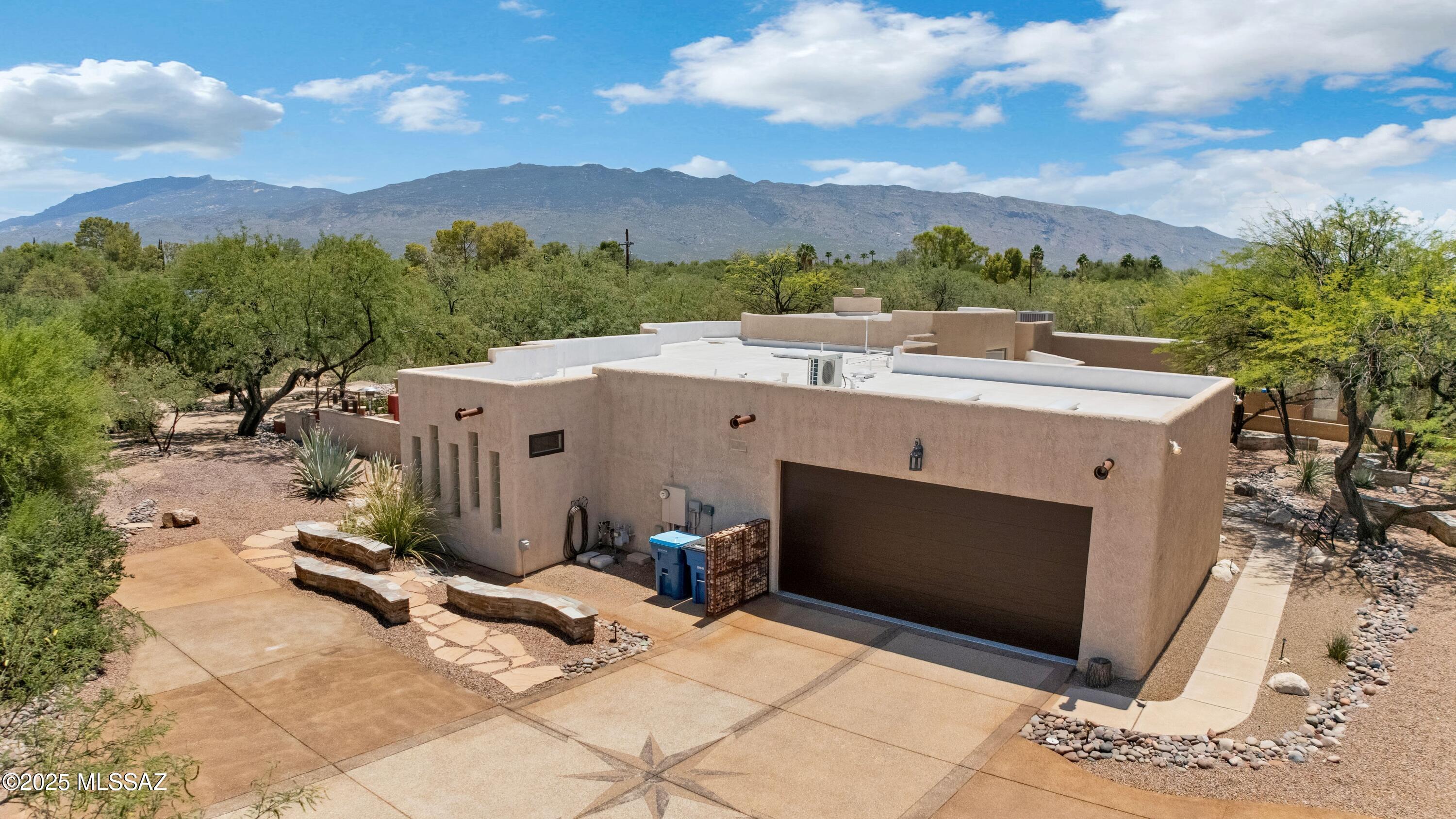 12017 E Claim Jumper Square