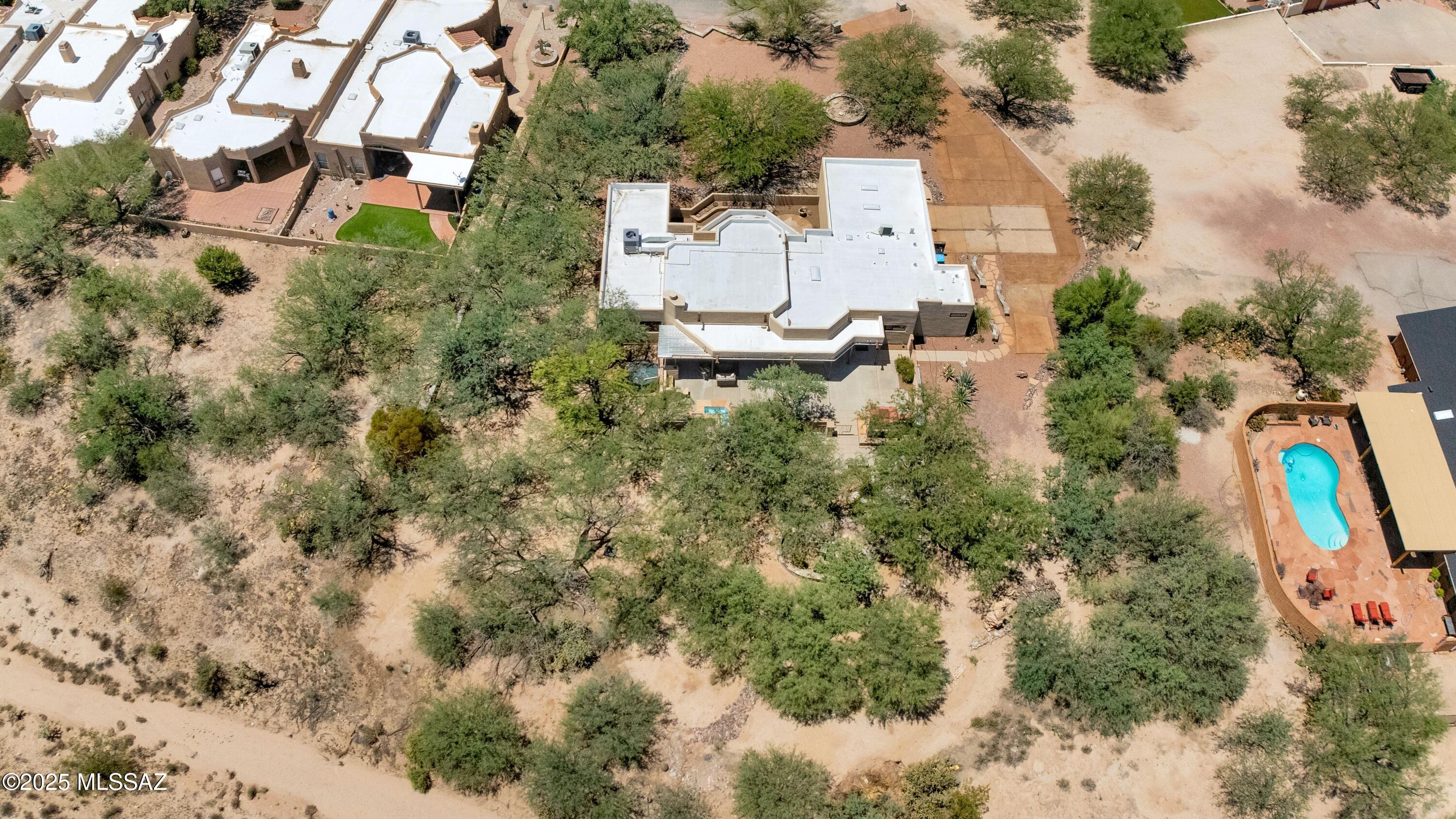 12017 E Claim Jumper Square