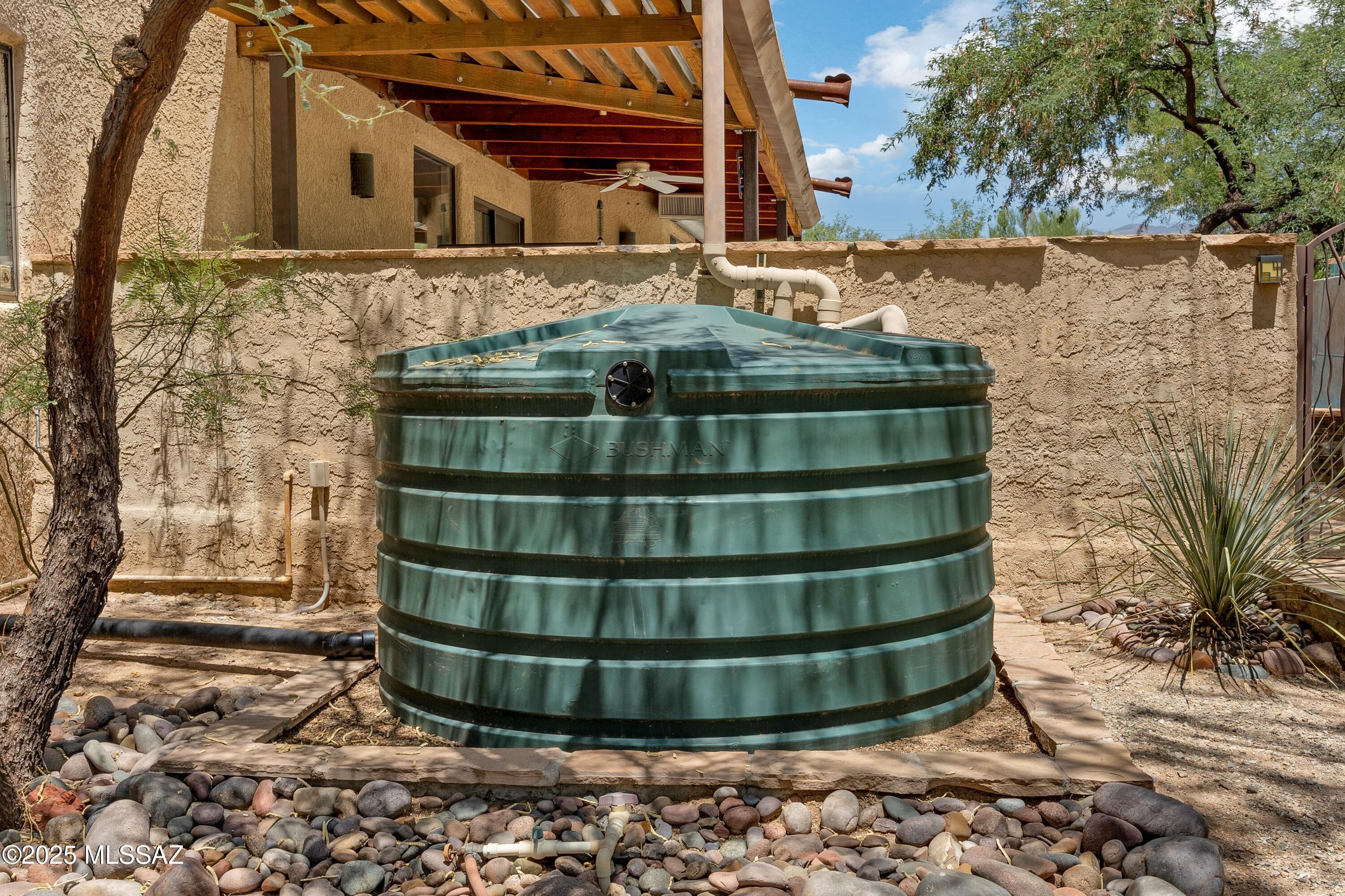 12017 E Claim Jumper Square