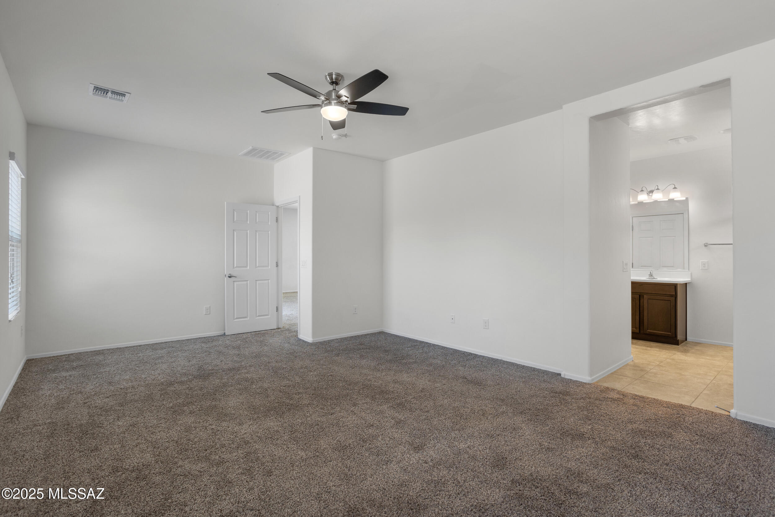 9104 W Blue Saguaro Street