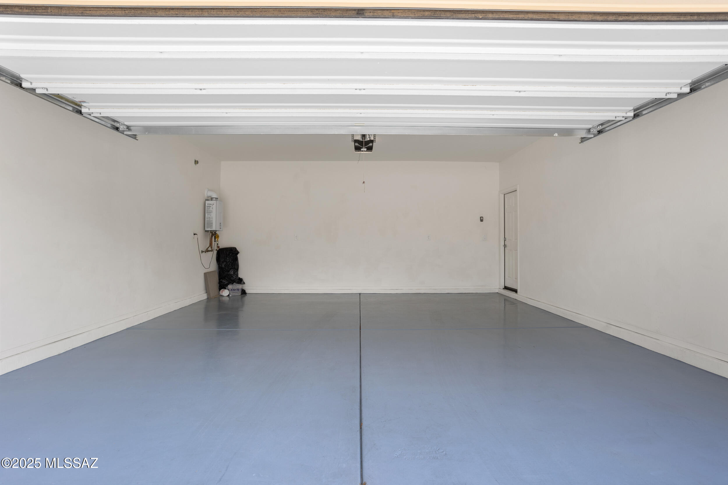 9104 W Blue Saguaro Street