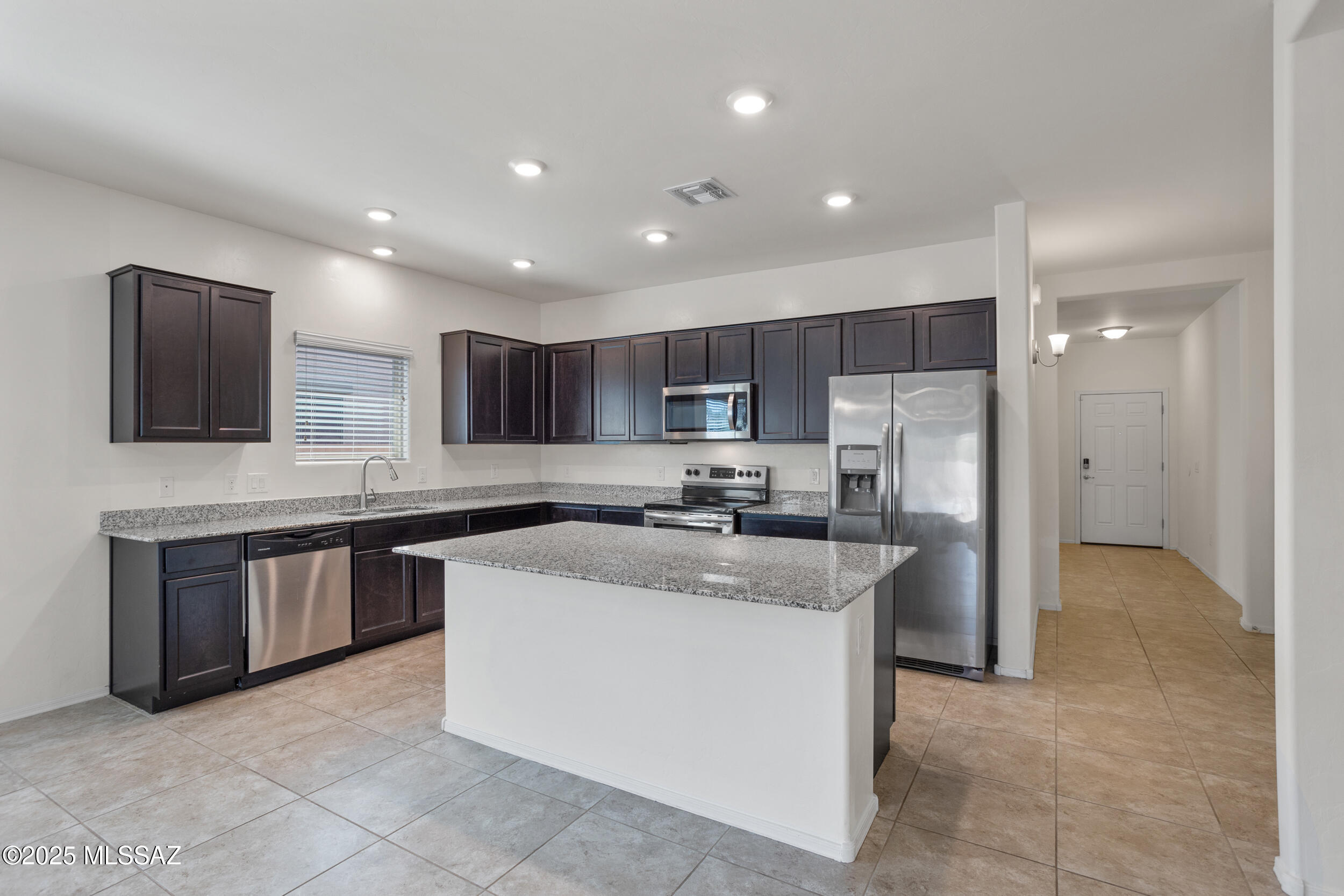 9104 W Blue Saguaro Street