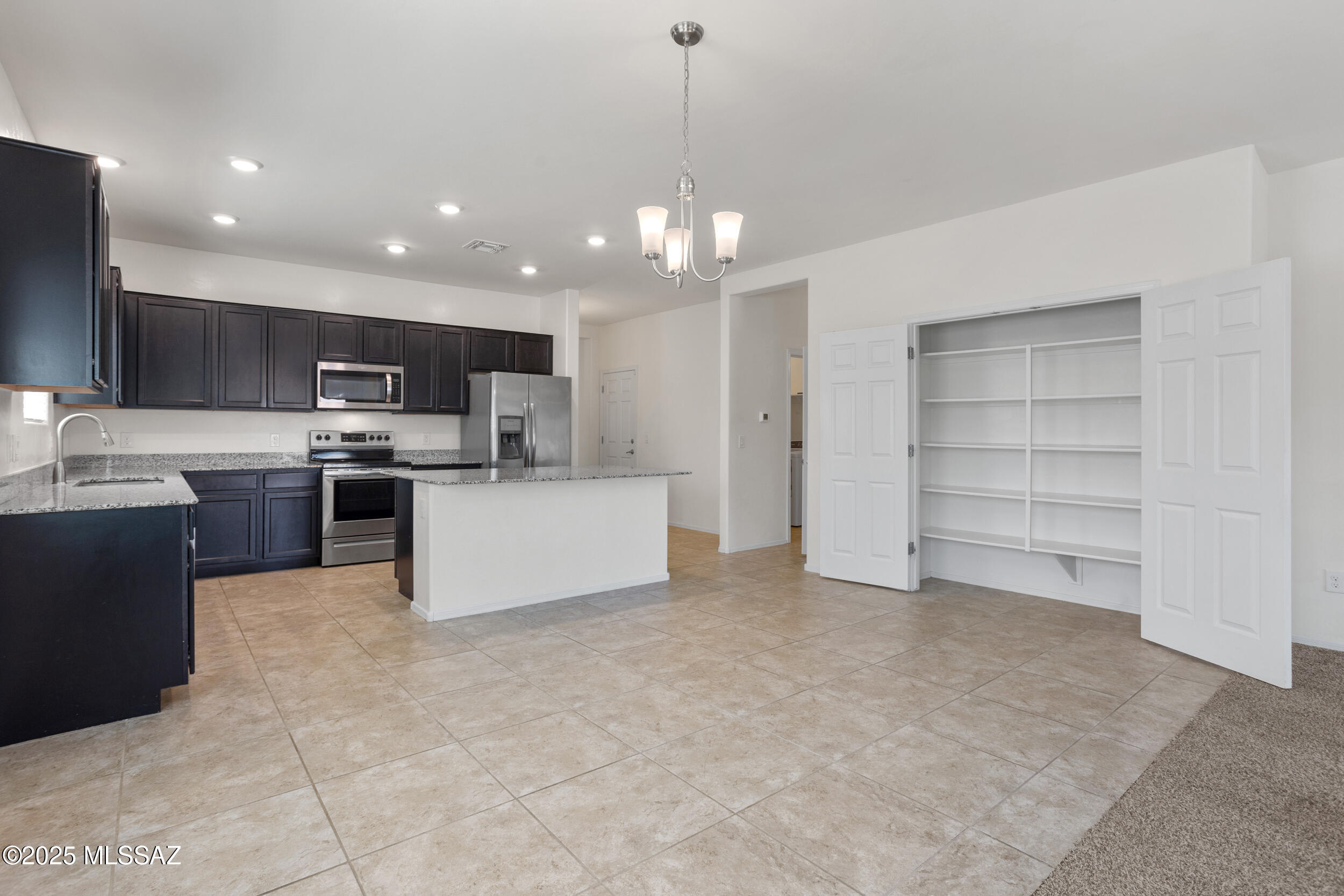 9104 W Blue Saguaro Street