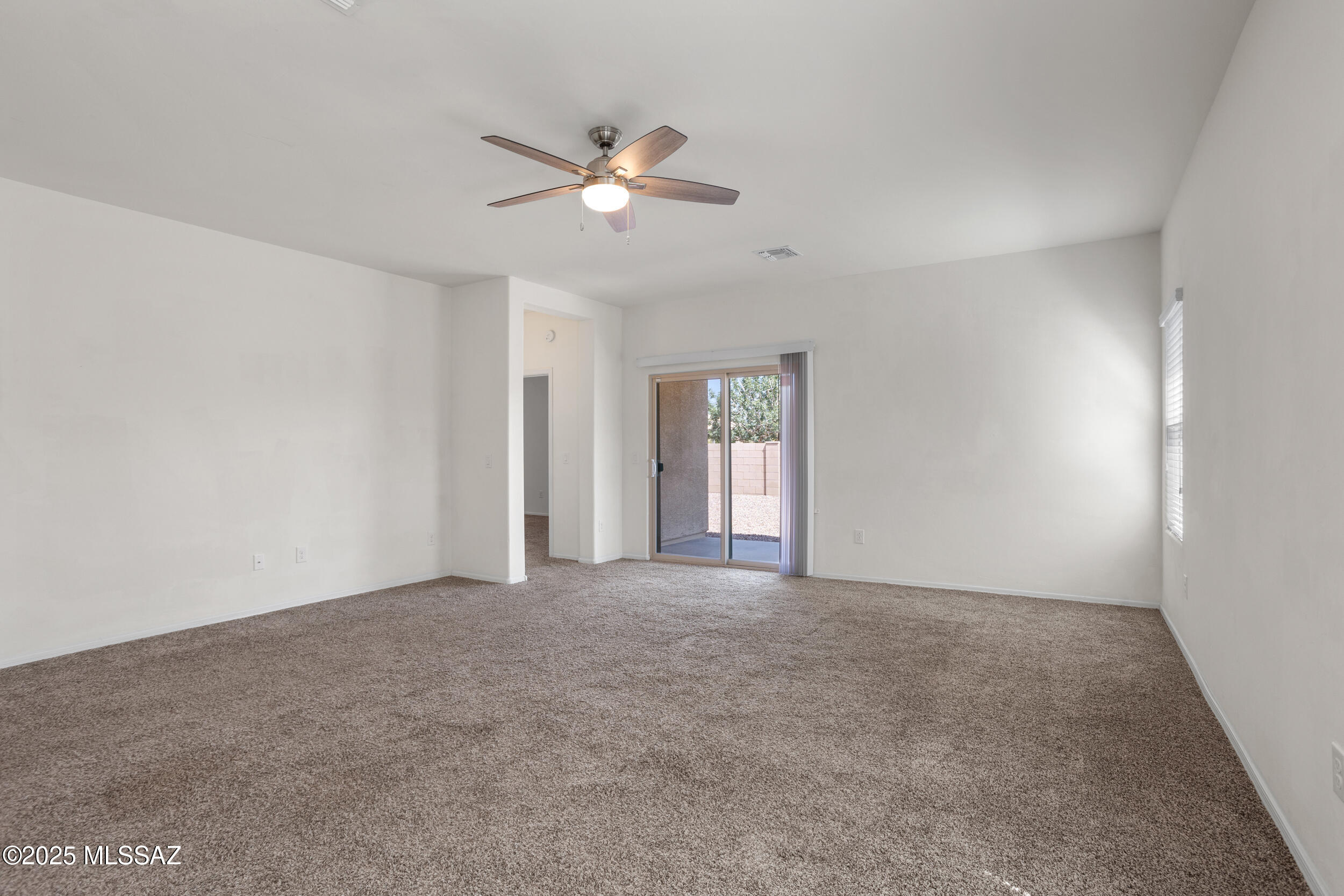 9104 W Blue Saguaro Street