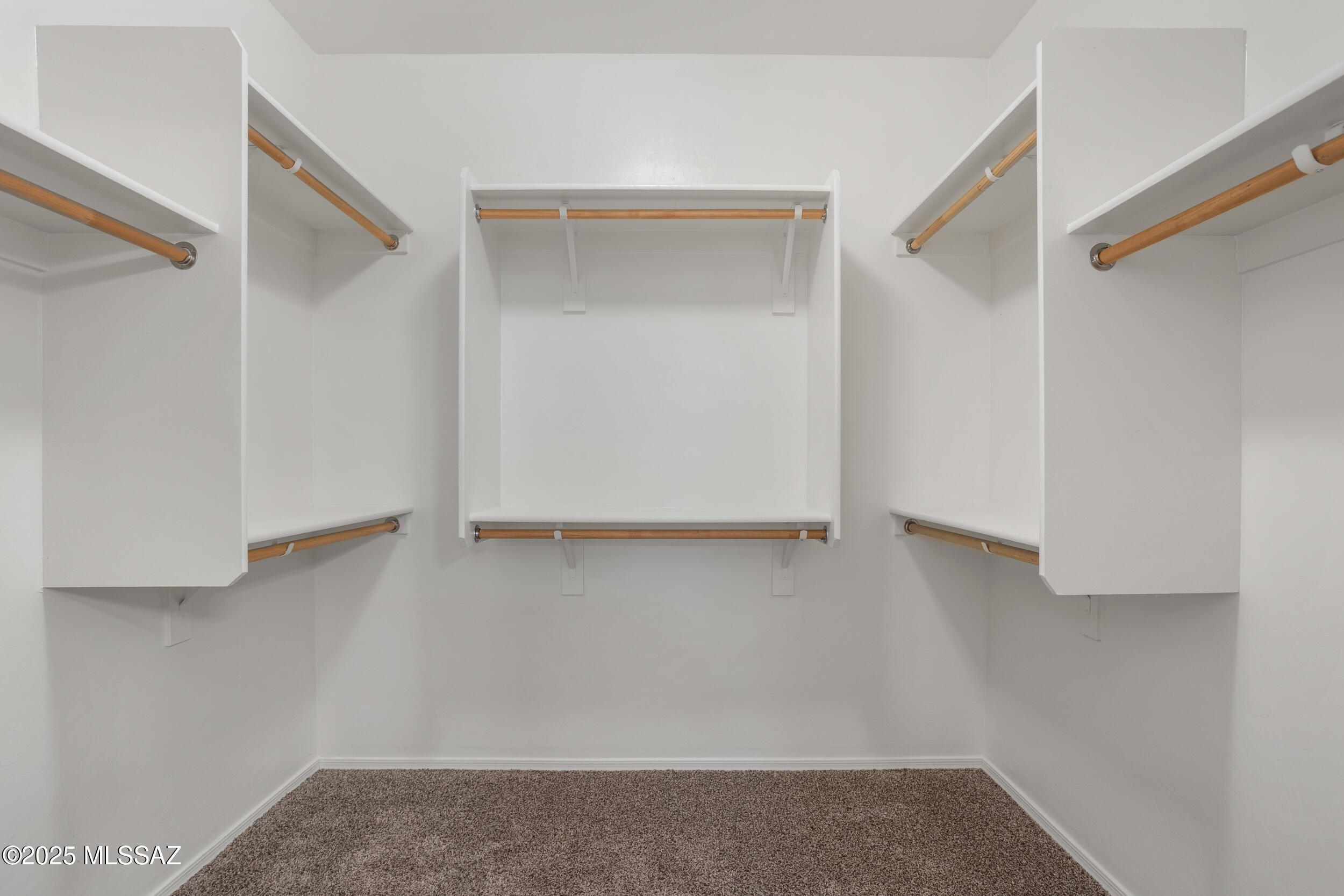 9104 W Blue Saguaro Street