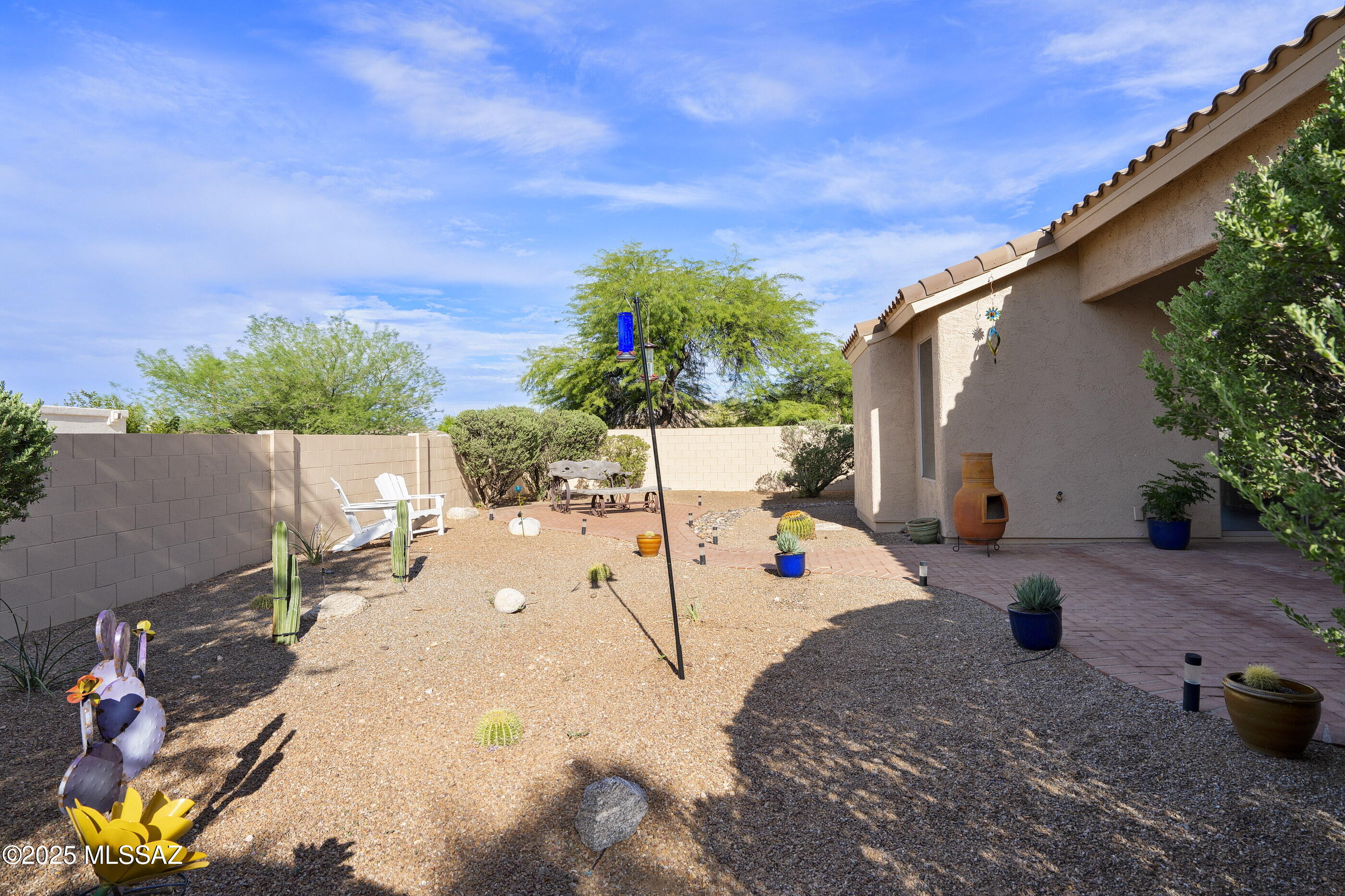 9724 E Rock Ridge Court