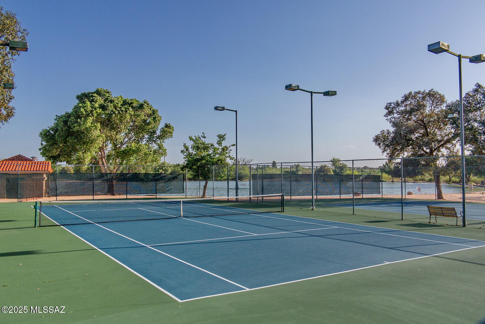 9724 E Rock Ridge Court