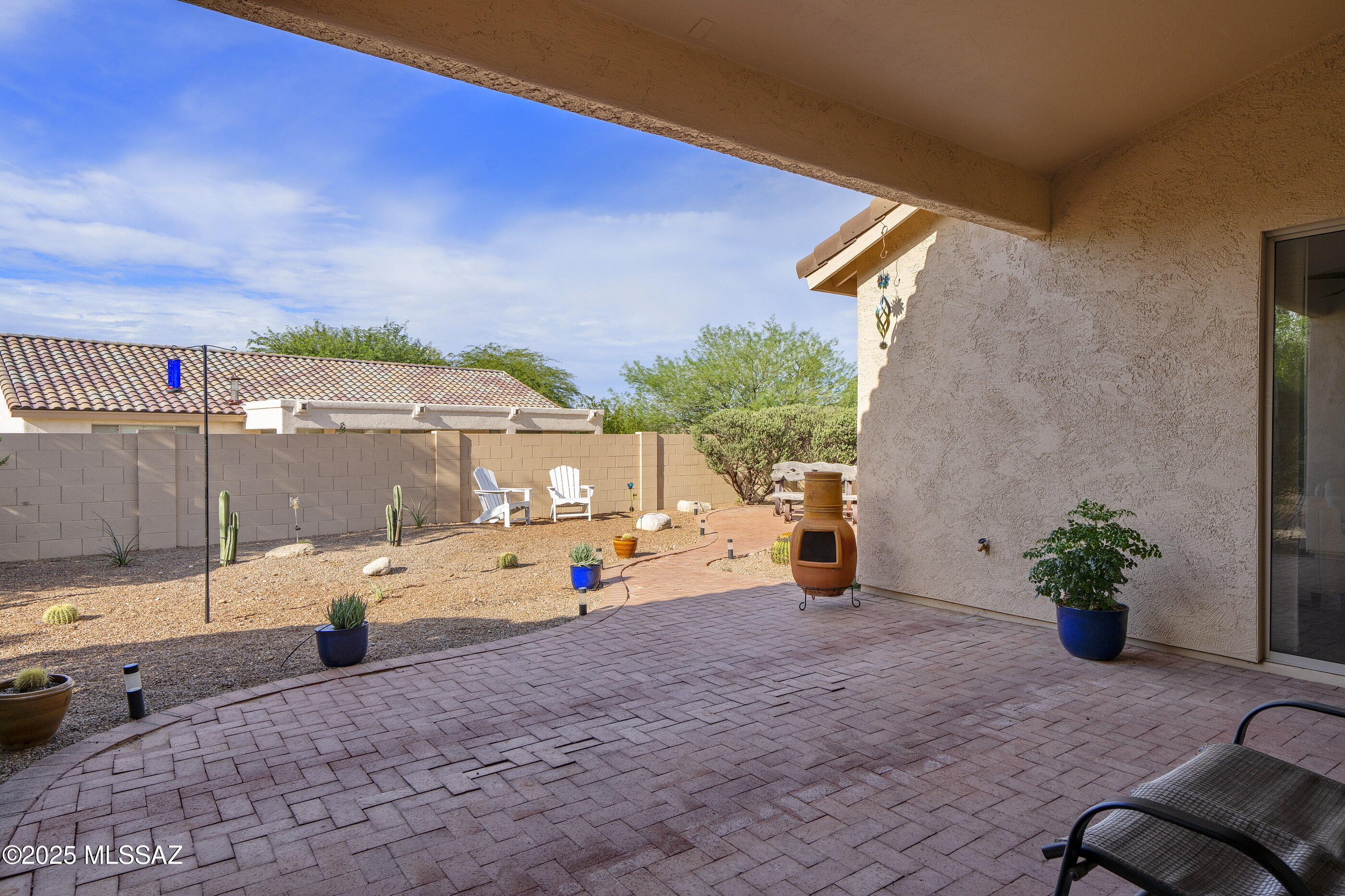 9724 E Rock Ridge Court