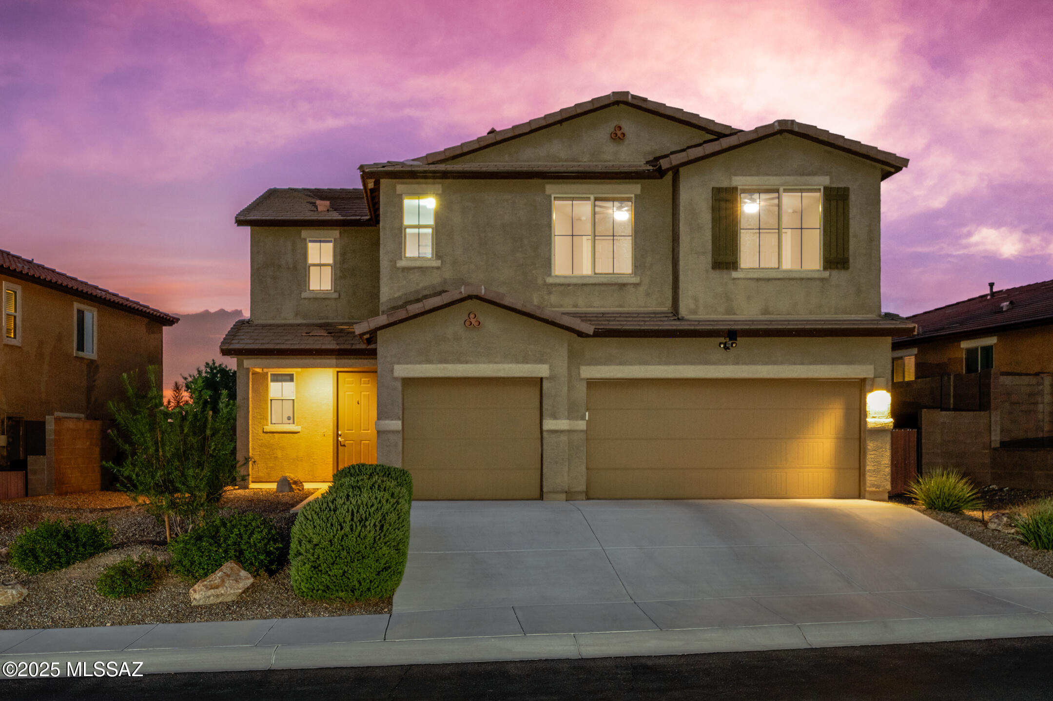 4880 W Willow Wind Way