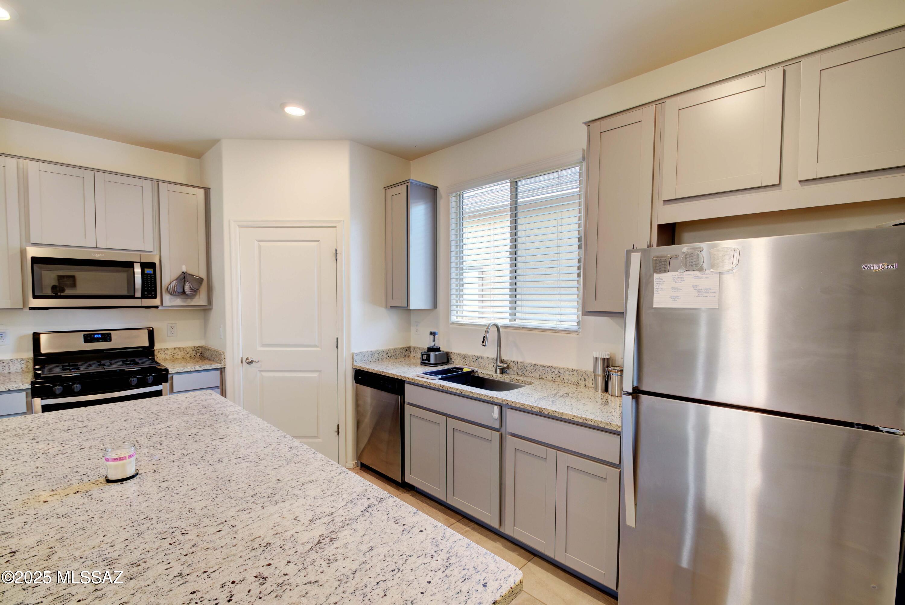 7946 S Golden Bell Drive