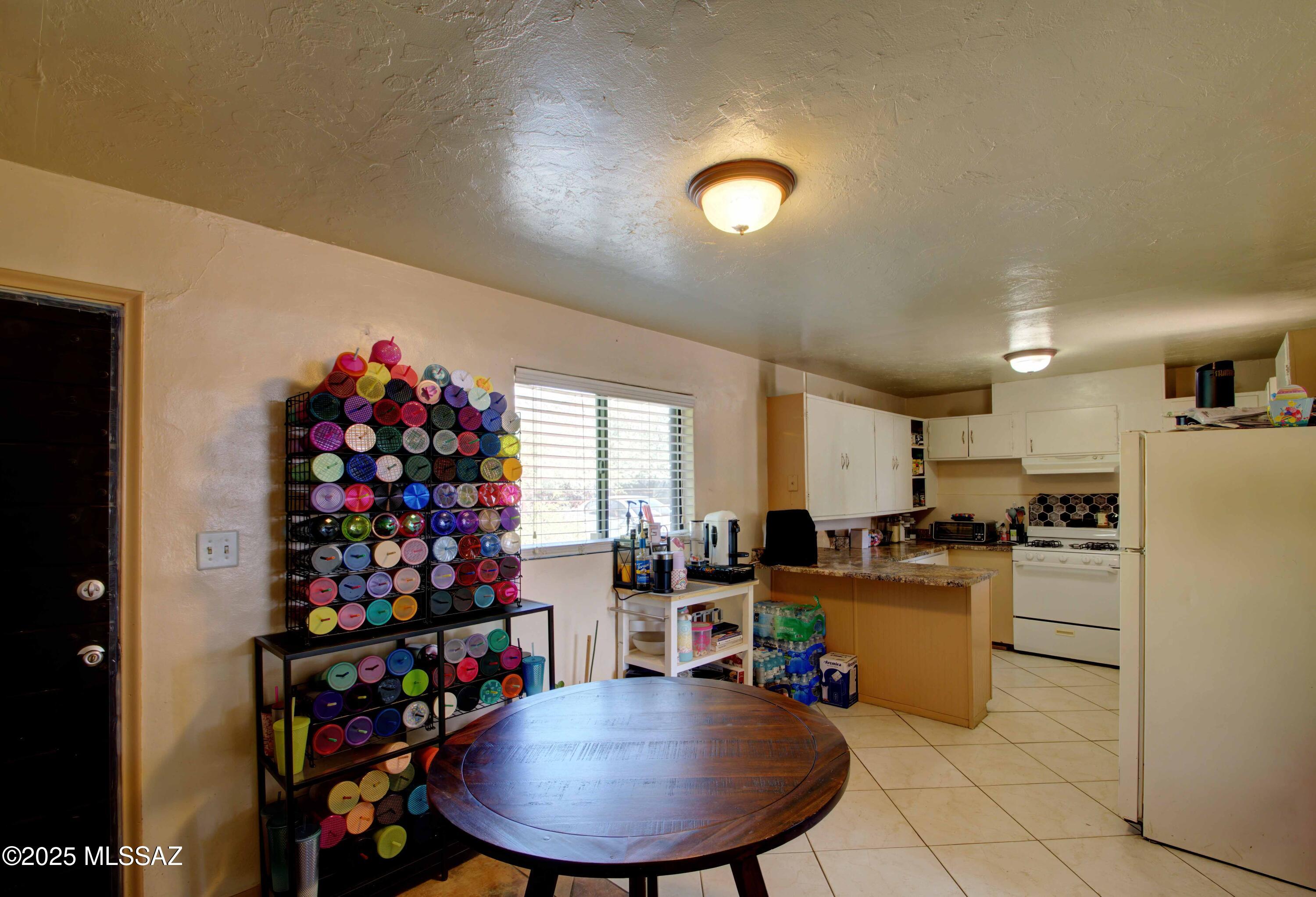 3455 N Fremont Avenue