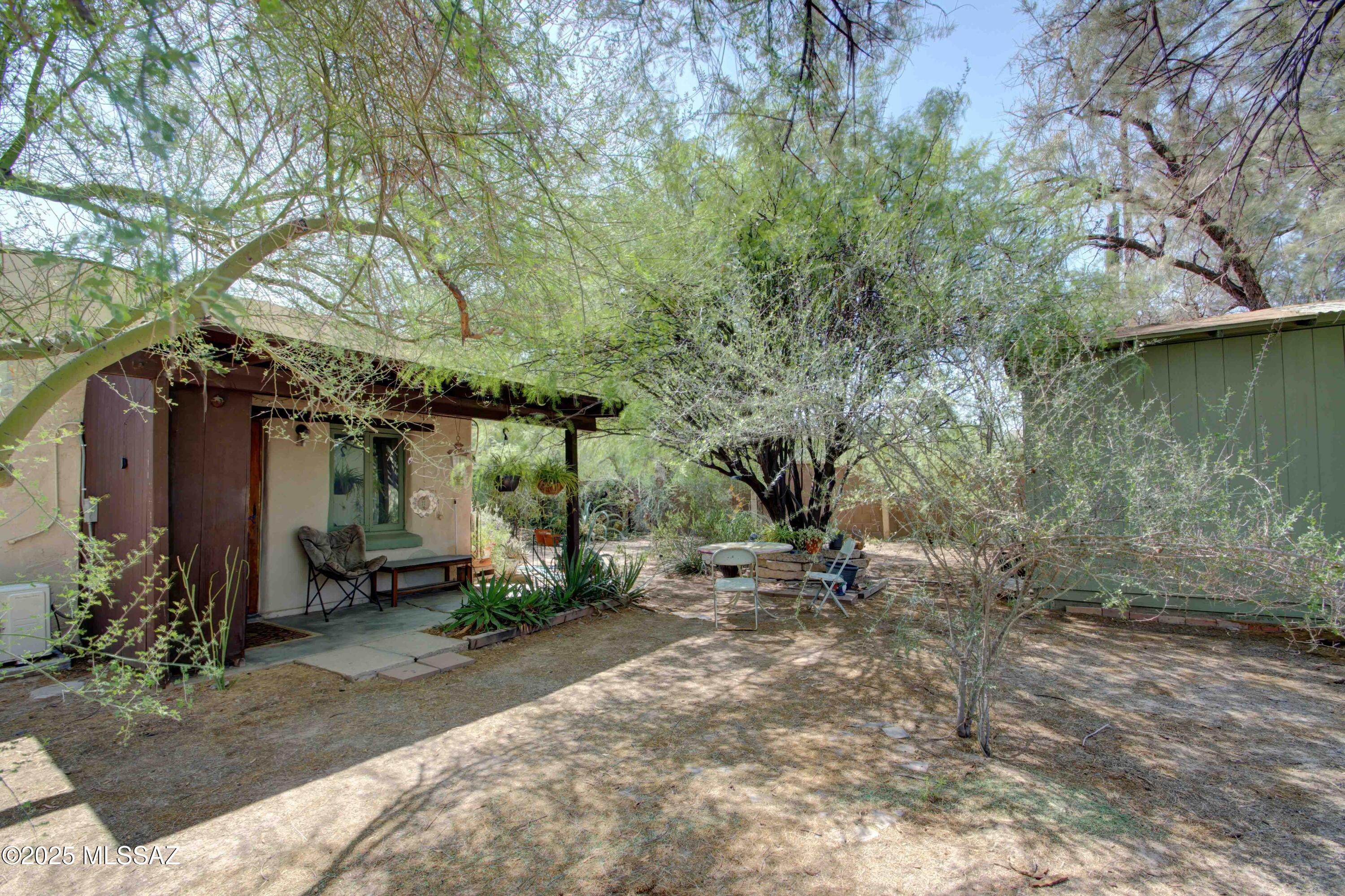 3455 N Fremont Avenue