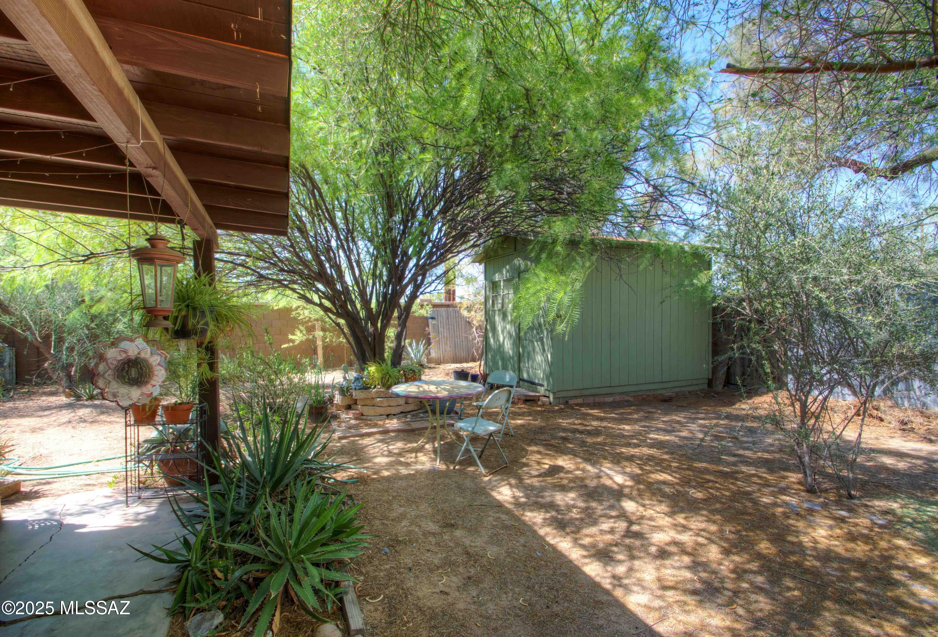 3455 N Fremont Avenue