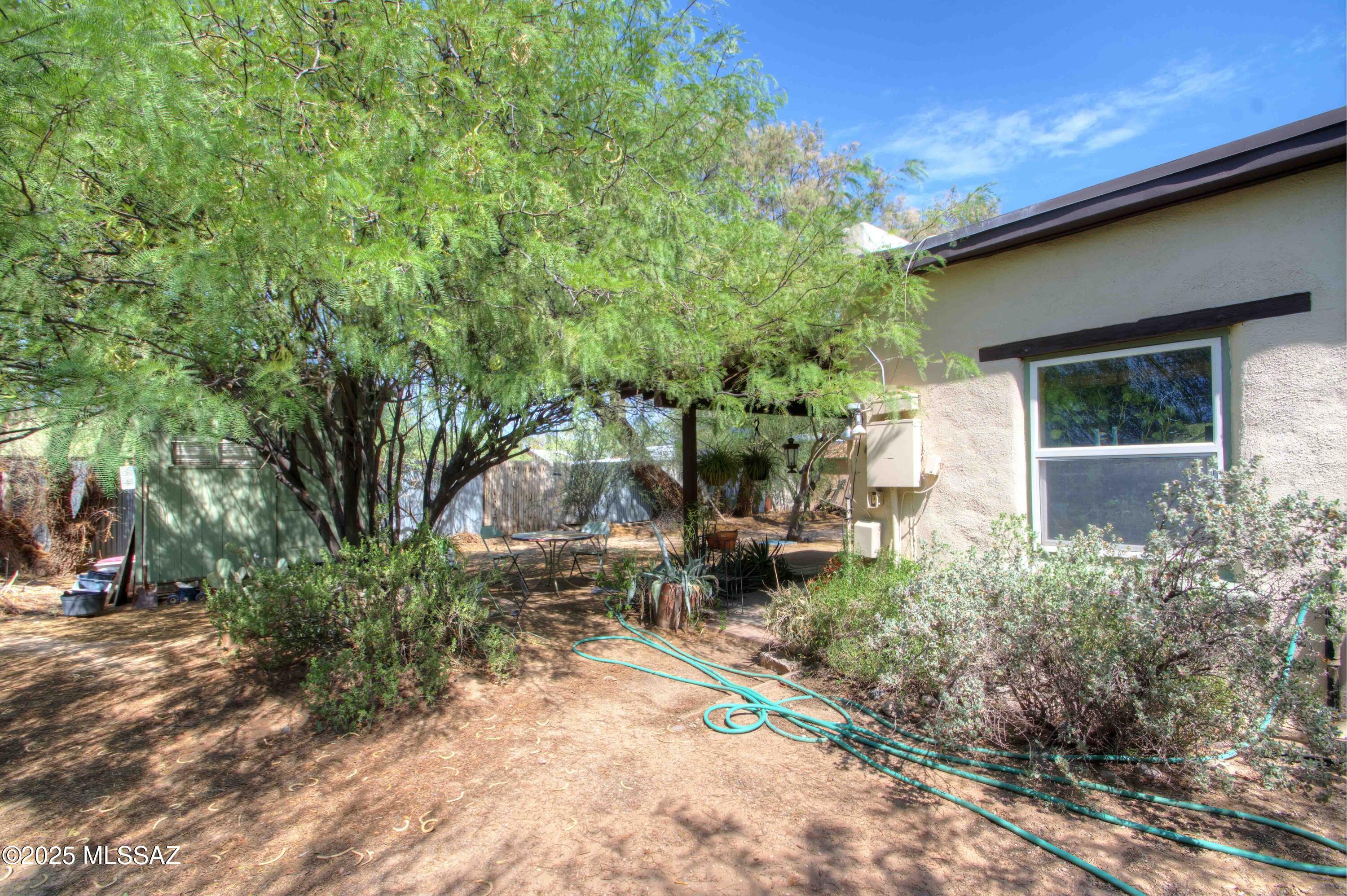 3455 N Fremont Avenue