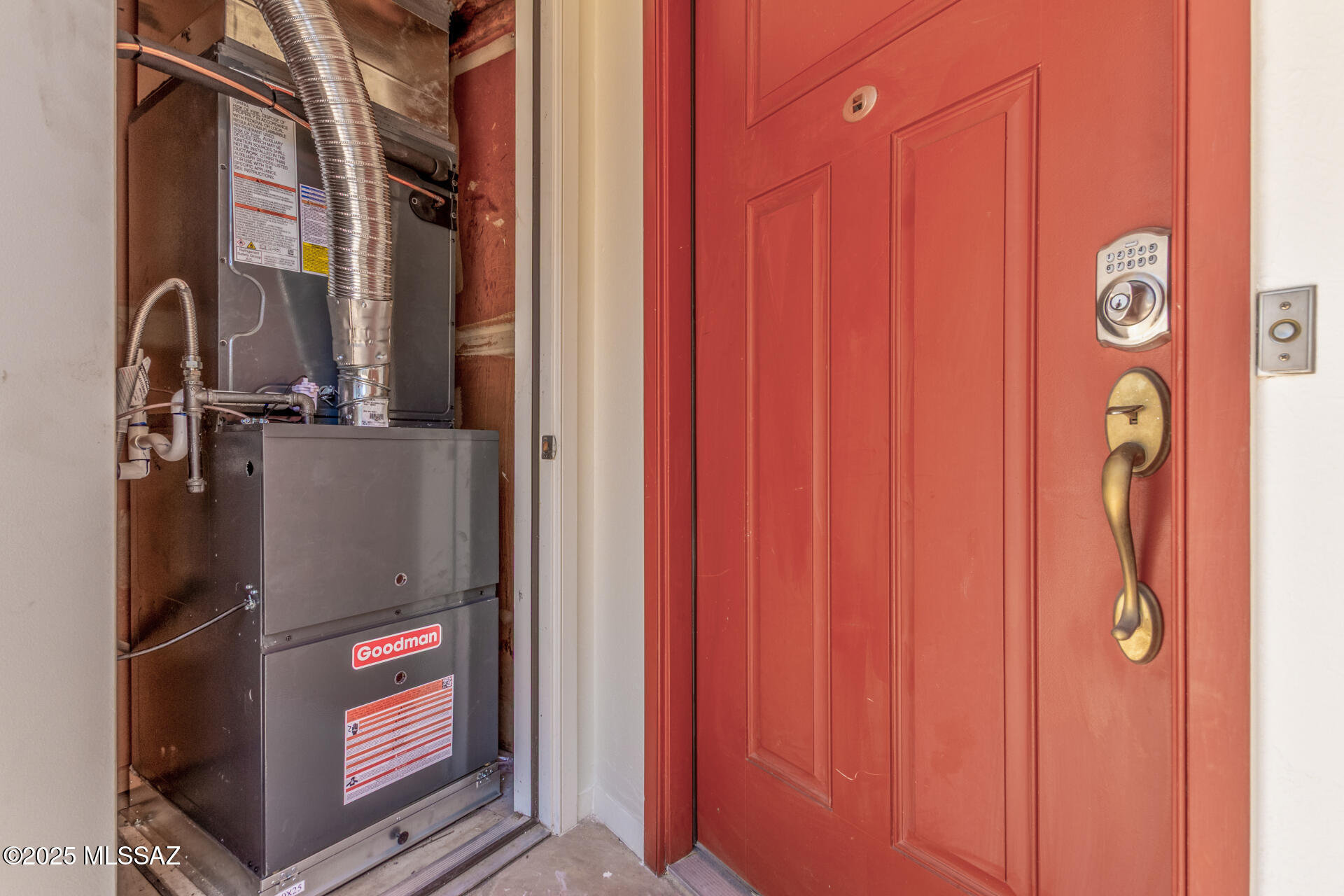 9063 E Bellevue Street