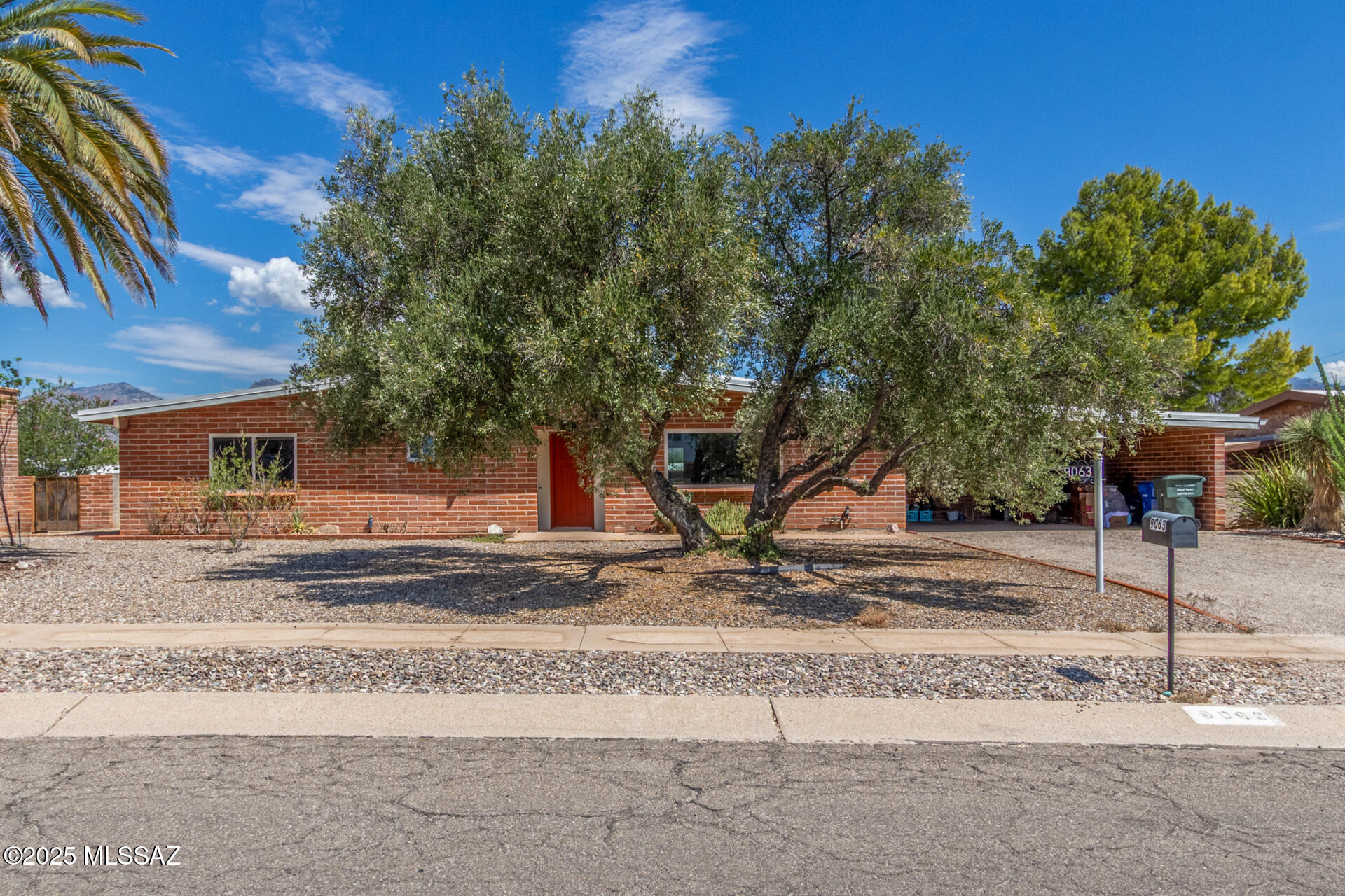 9063 E Bellevue Street