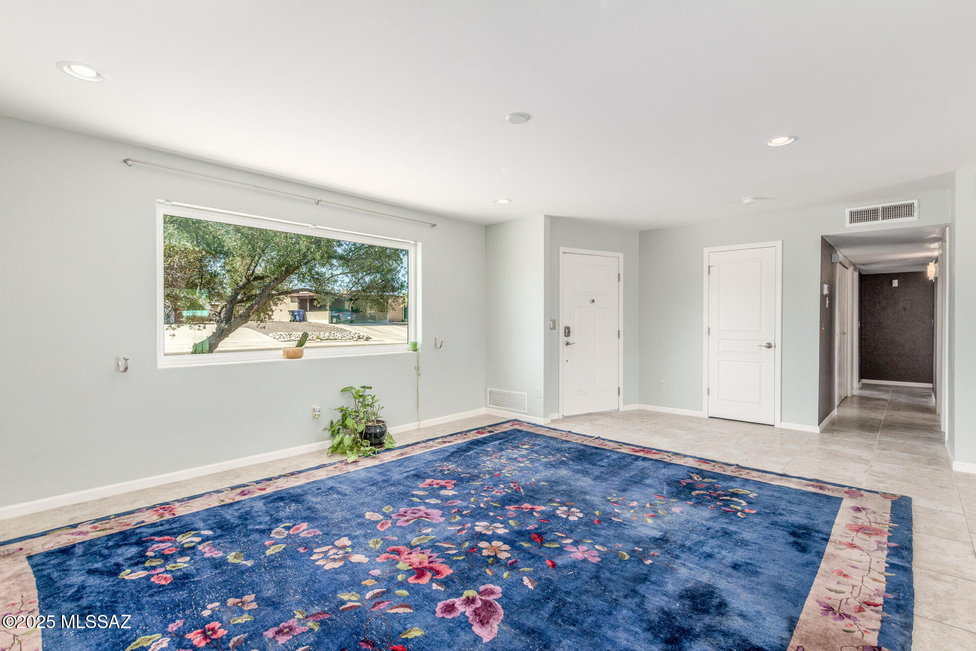 9063 E Bellevue Street