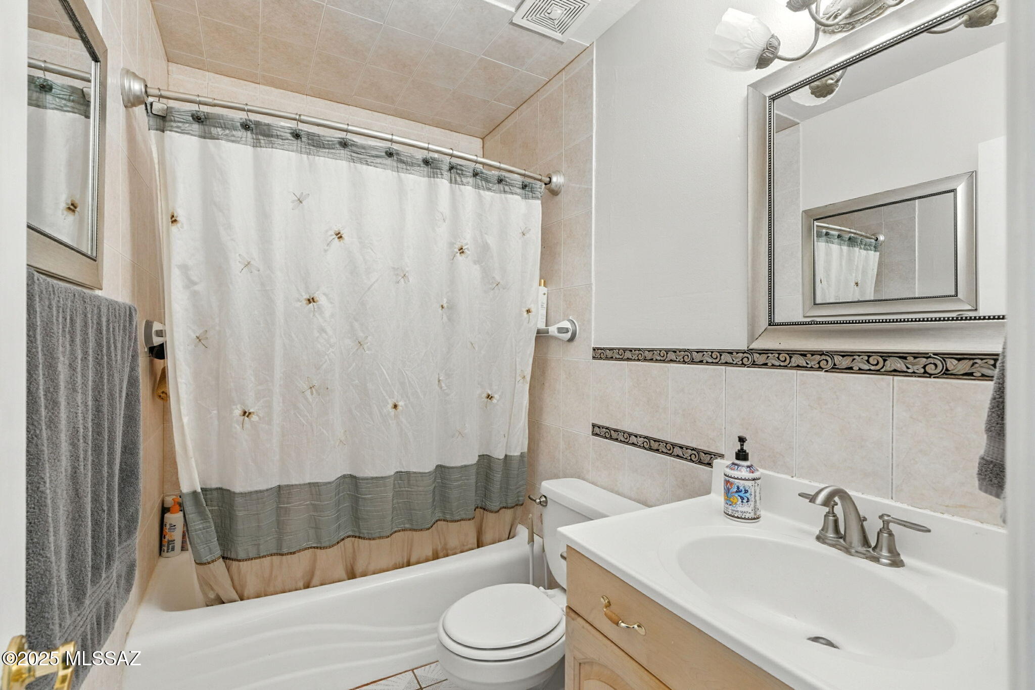 3505 E Rincon View Drive