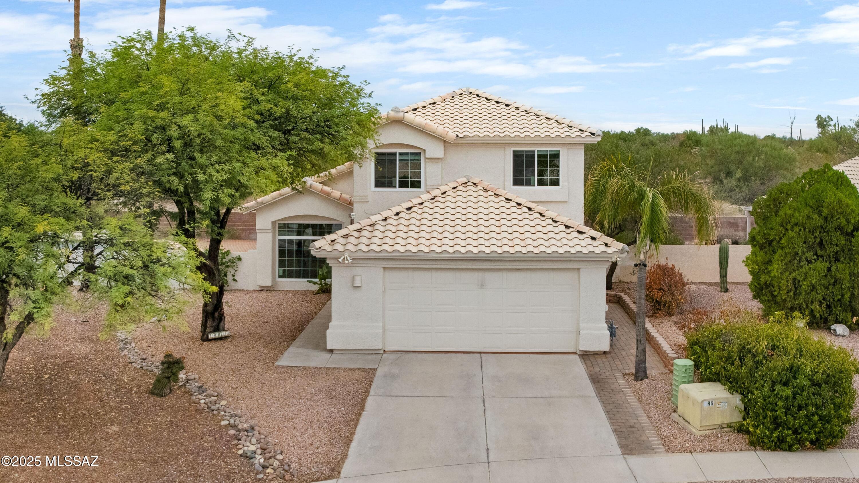 10080 E English Woods Road