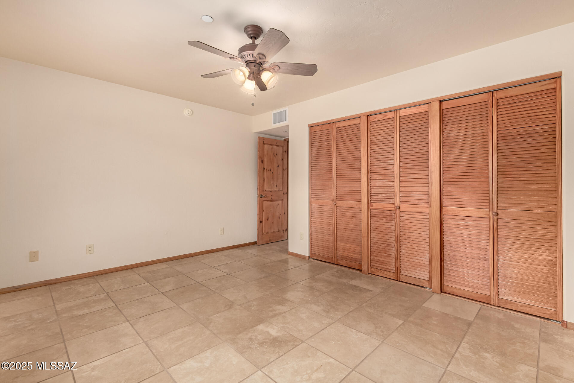 5100 E Golder Ranch Drive