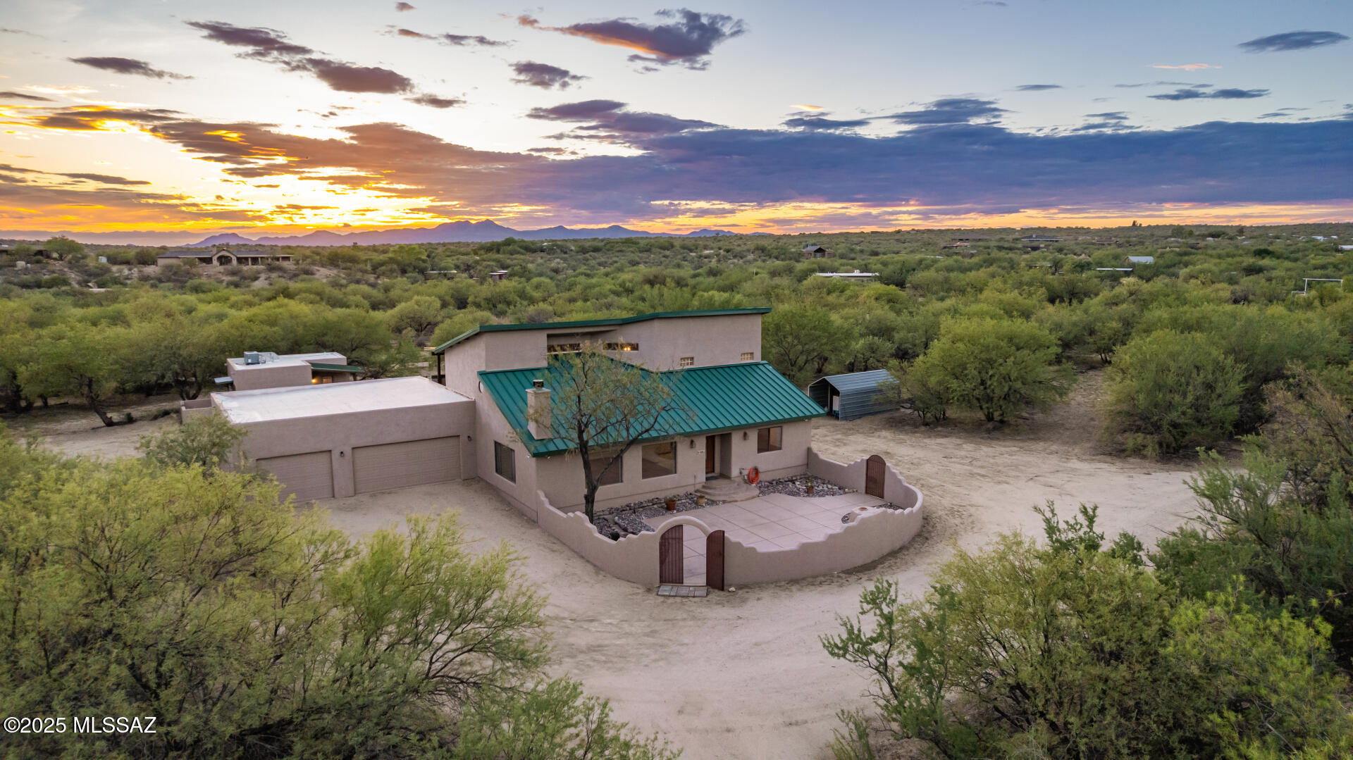 5100 E Golder Ranch Drive