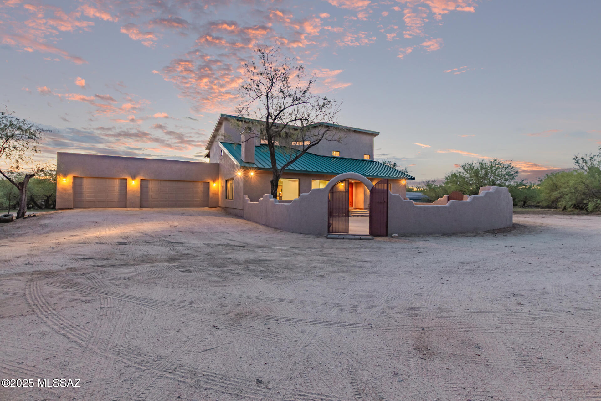 5100 E Golder Ranch Drive