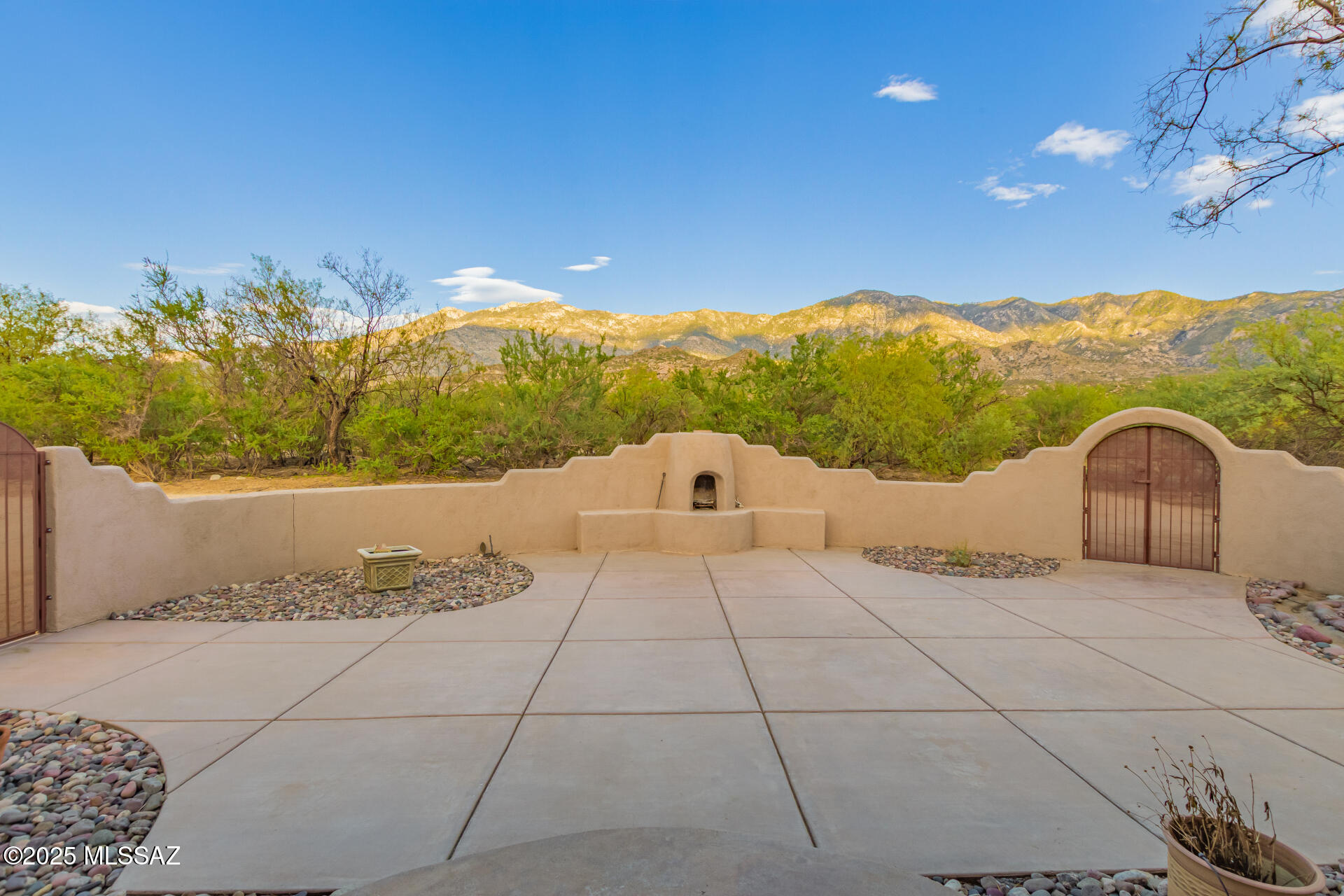 5100 E Golder Ranch Drive