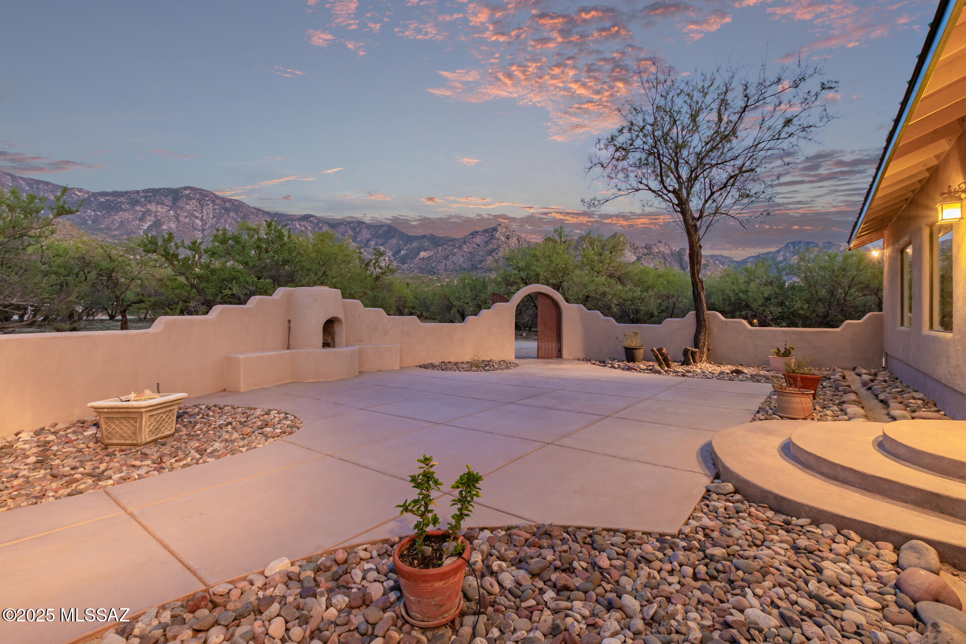 5100 E Golder Ranch Drive