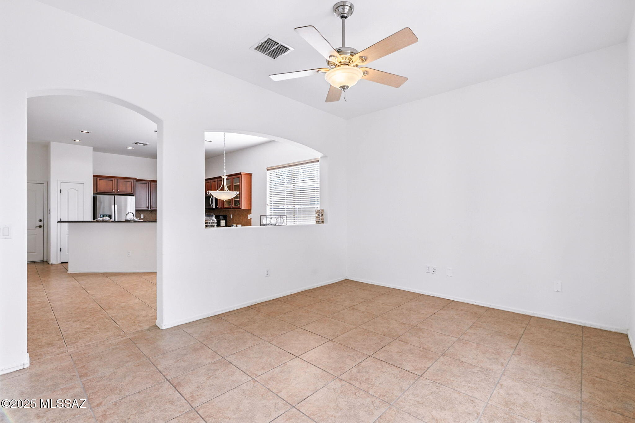 320 W Lexington Street