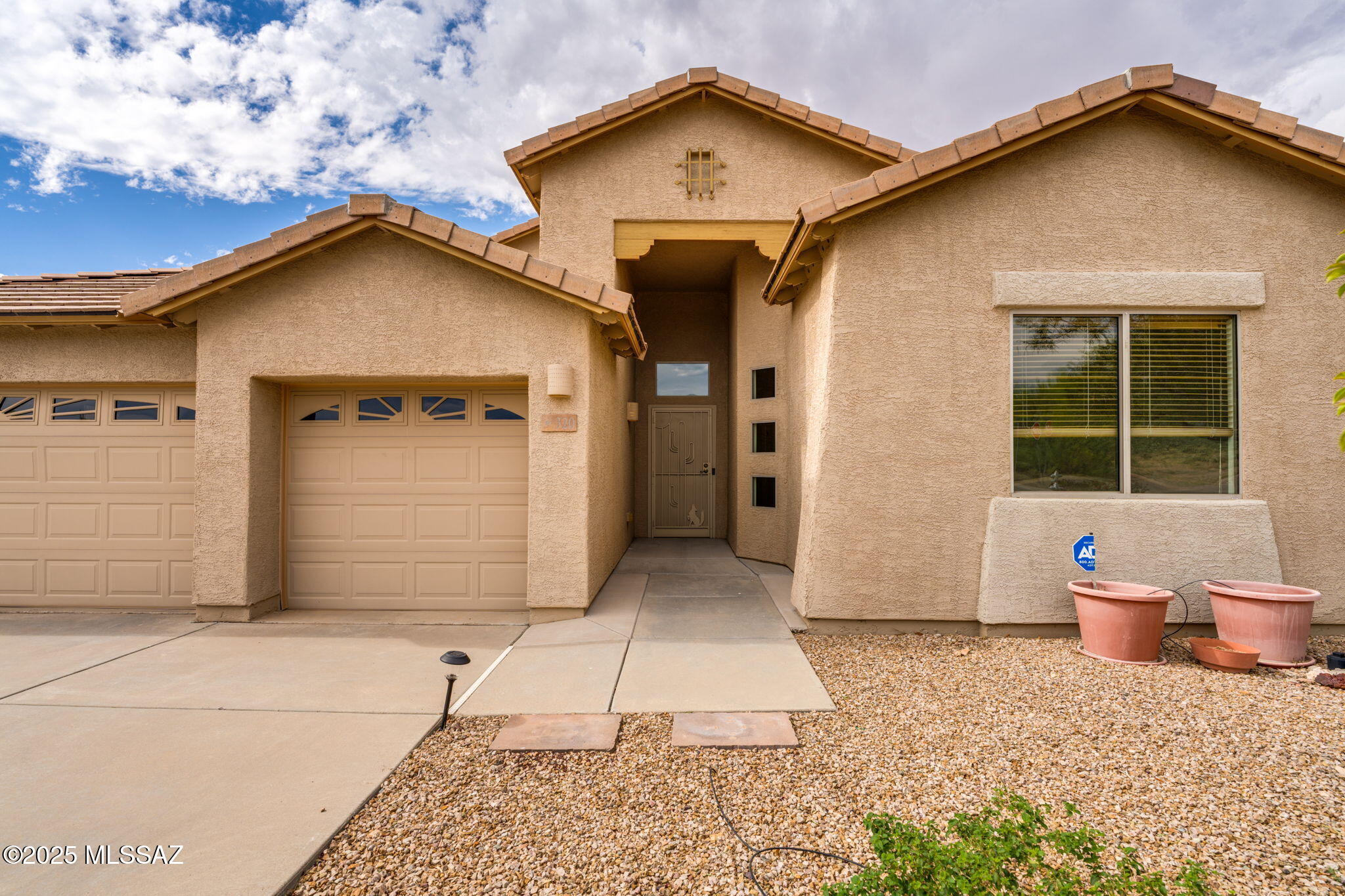 320 W Lexington Street