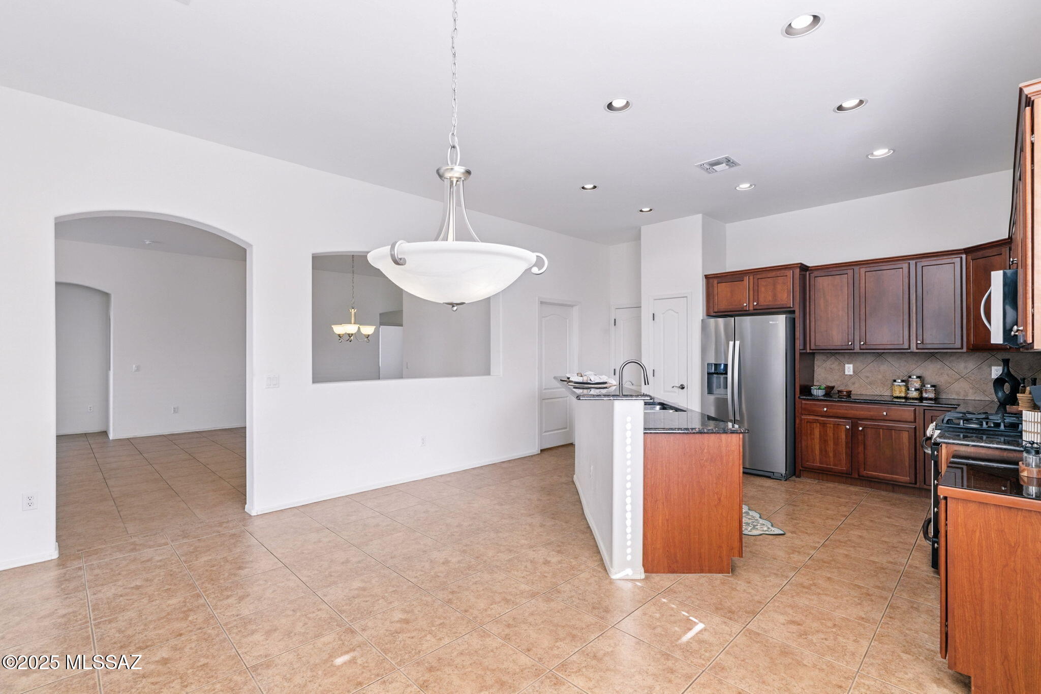 320 W Lexington Street