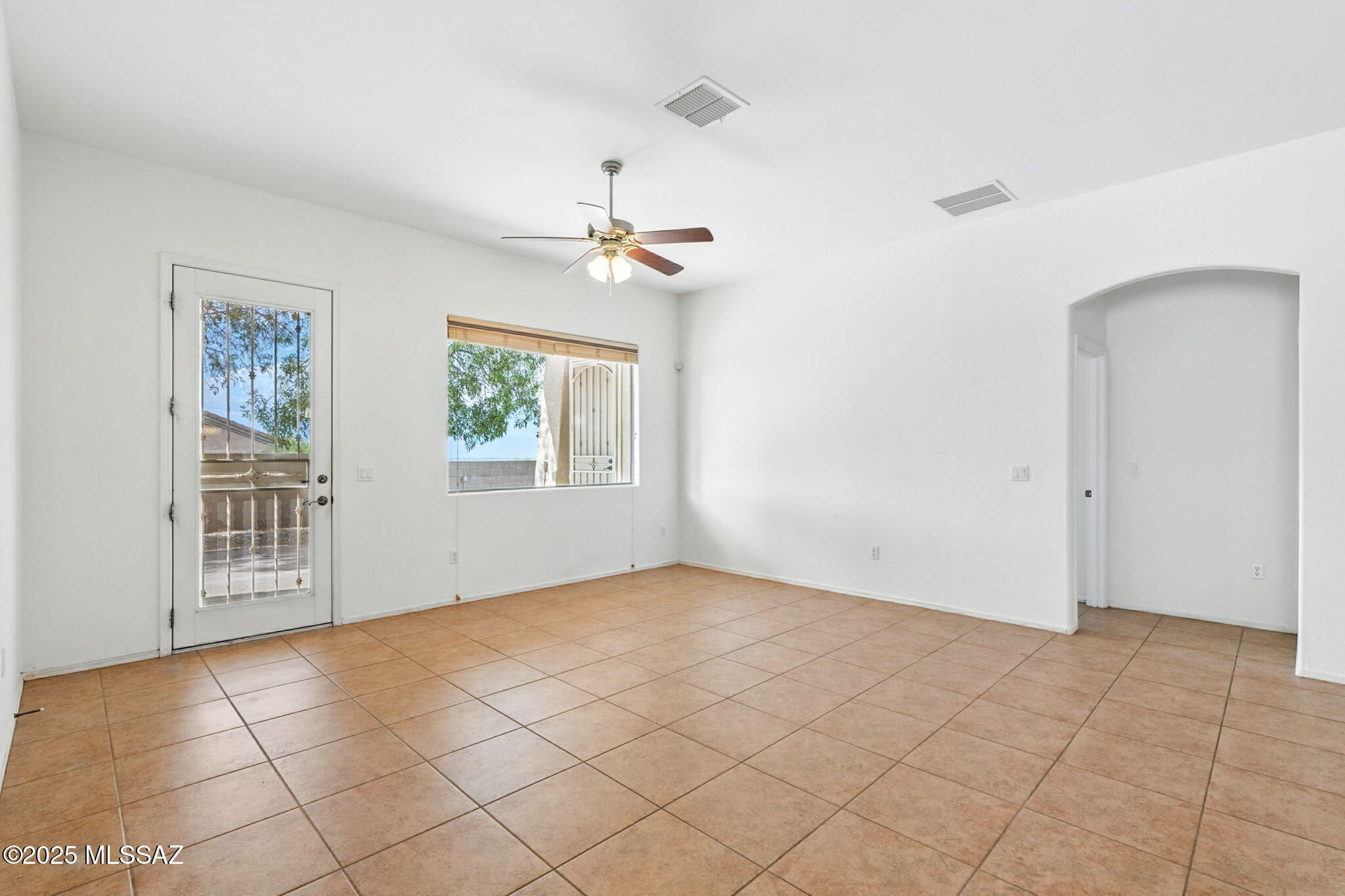 320 W Lexington Street