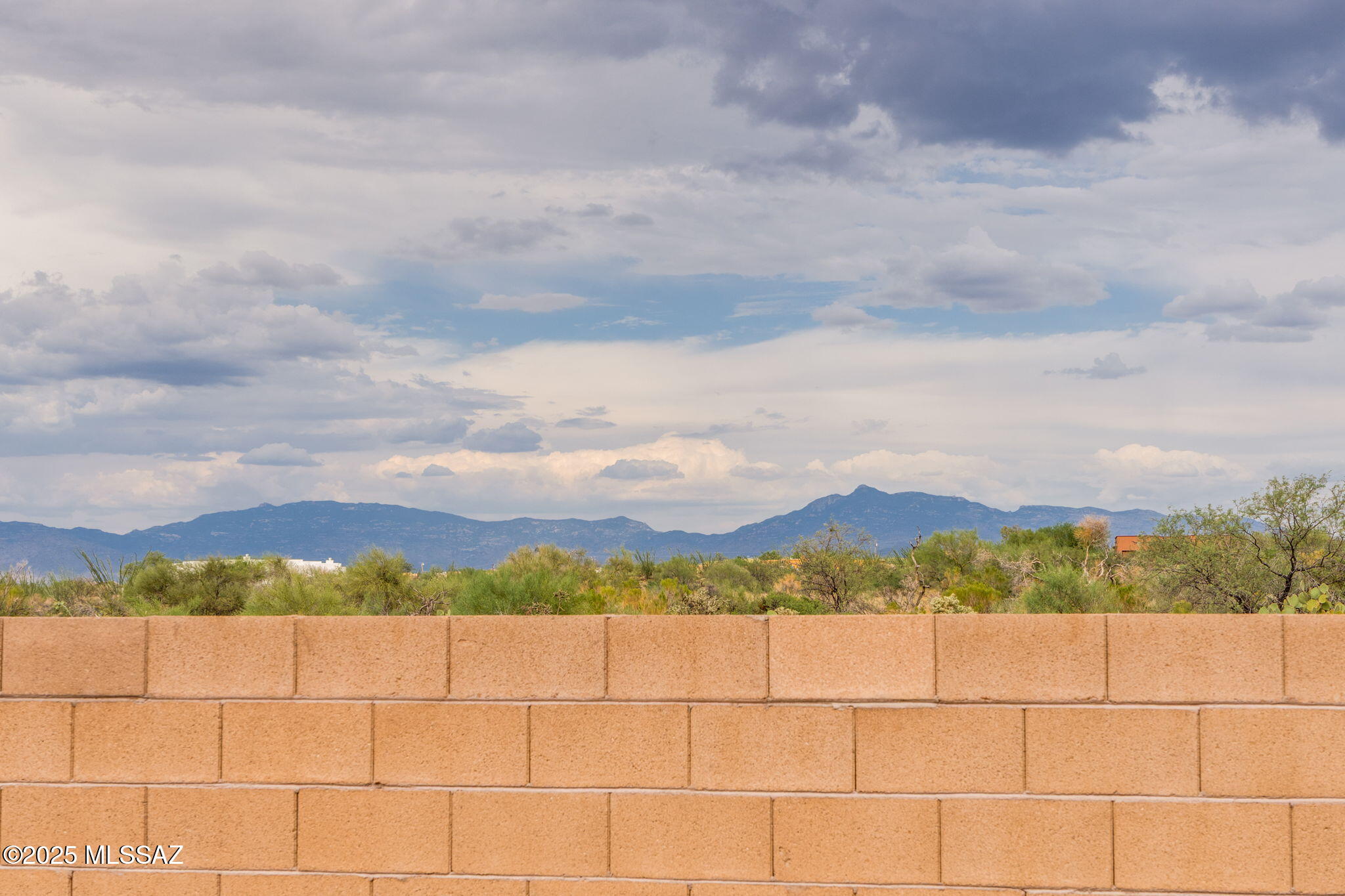 320 W Lexington Street